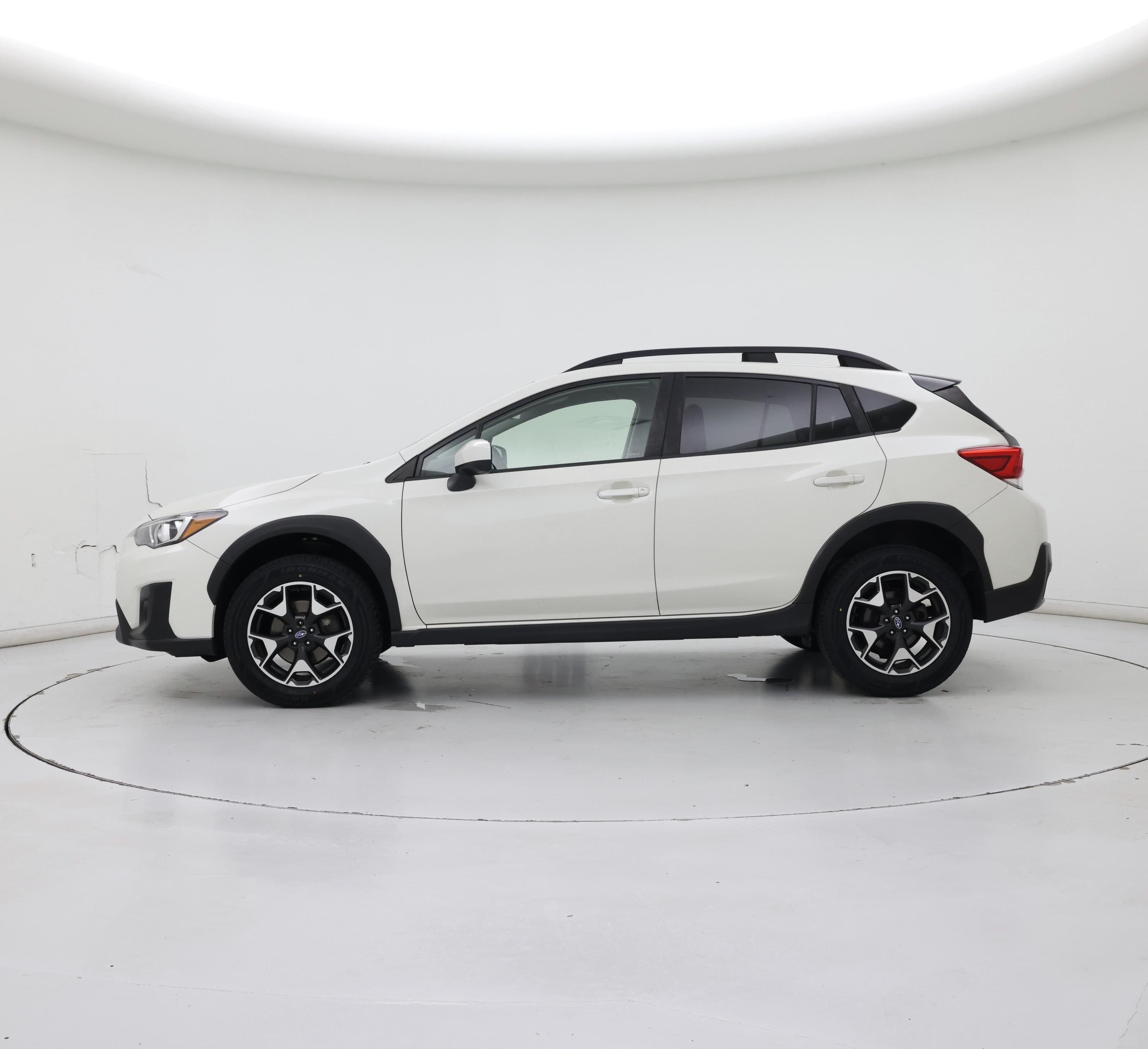 Thumbnail: 2019 Subaru Crosstrek - 3