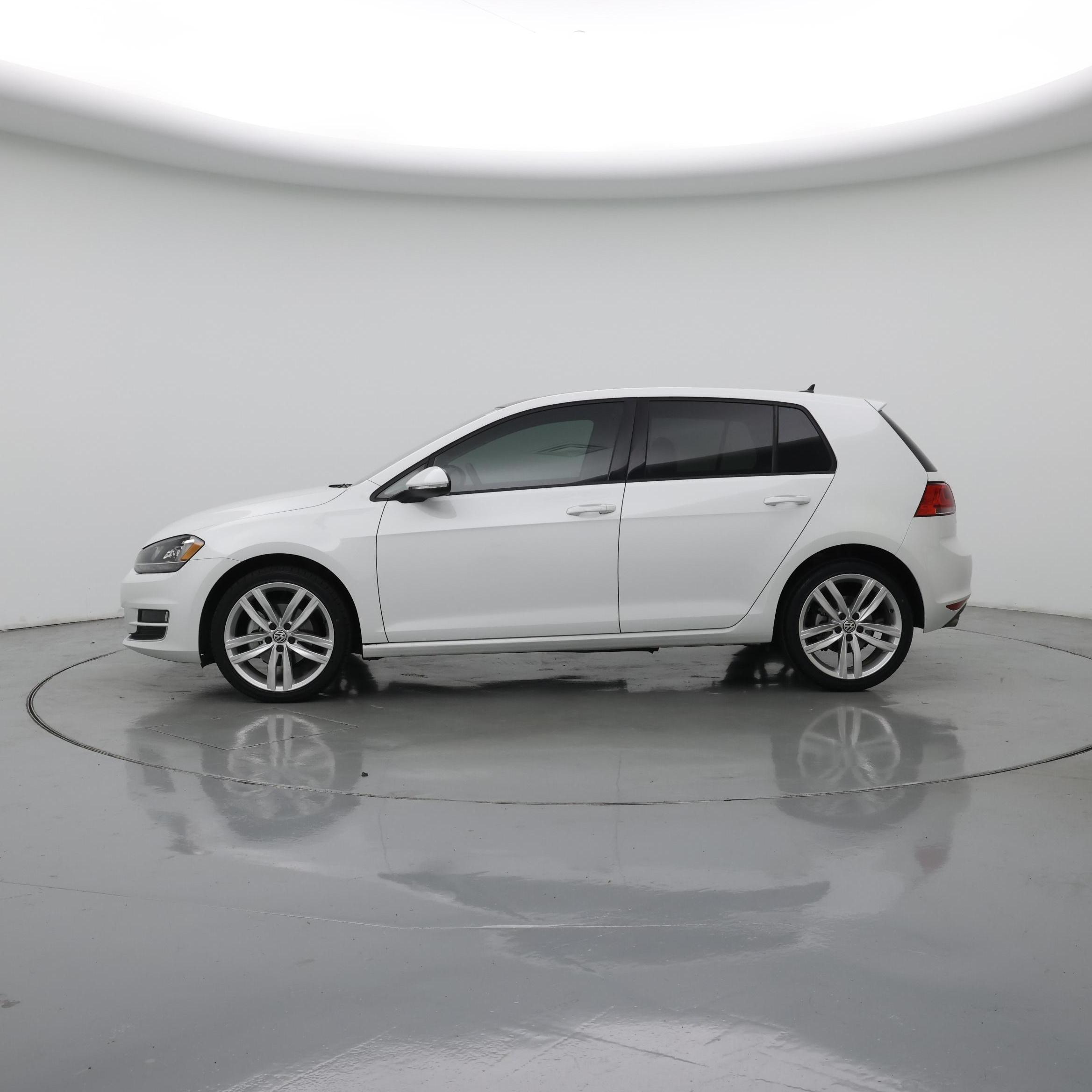 Thumbnail: 2015 Volkswagen Golf - 3