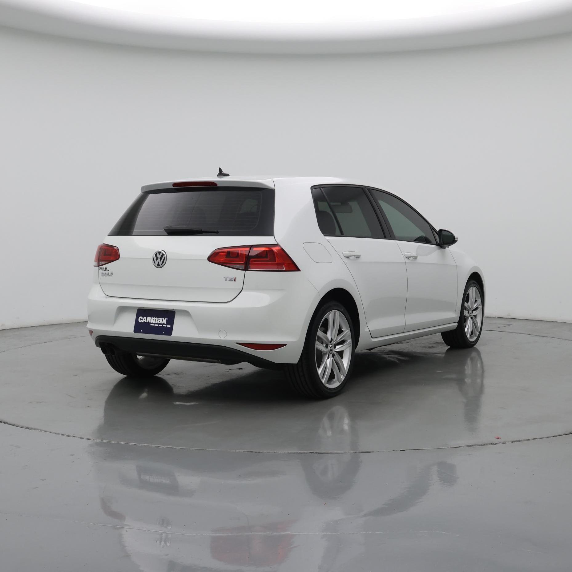 Thumbnail: 2015 Volkswagen Golf - 8