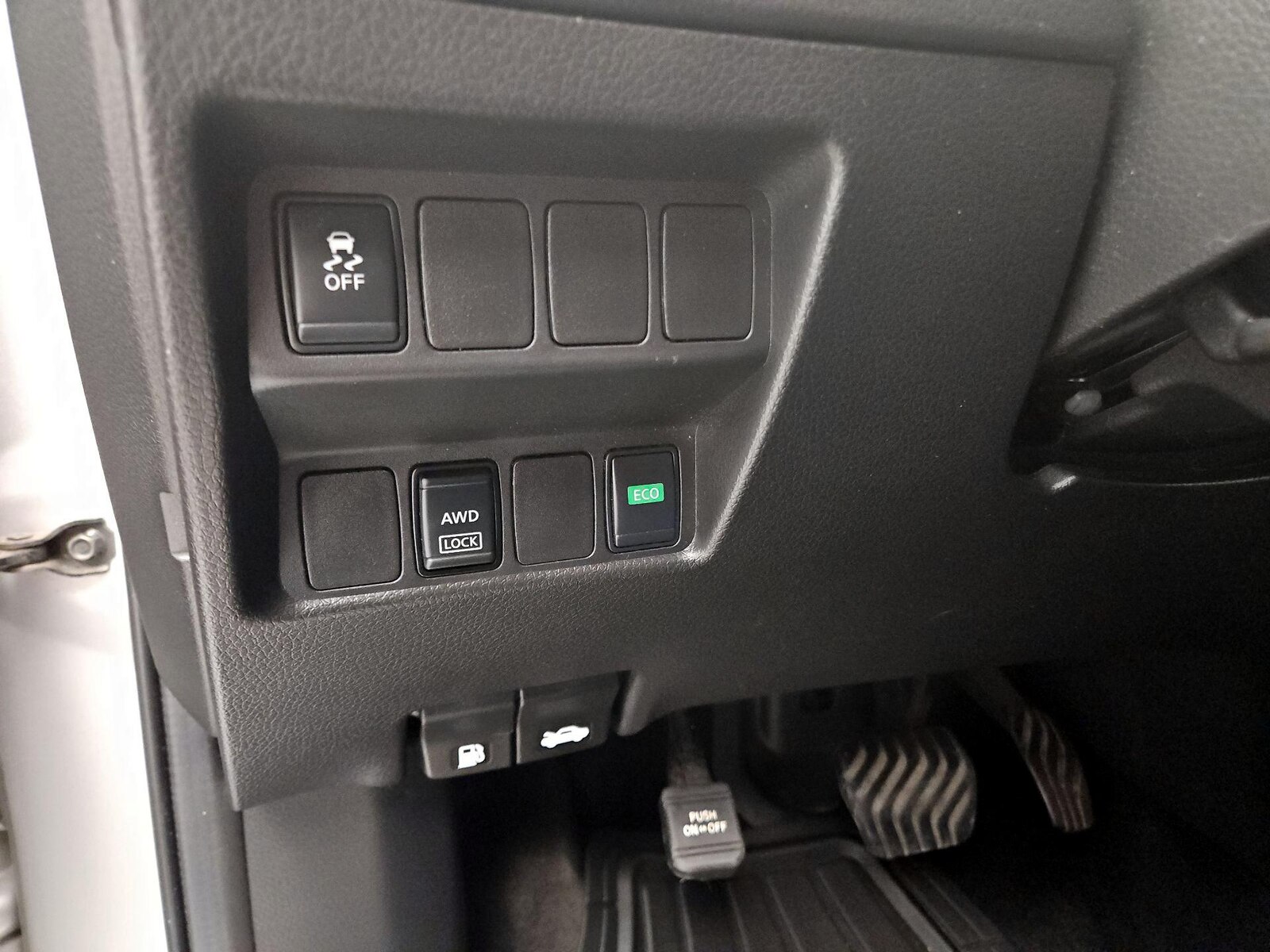 2018 Nissan Rogue Sport S - Photo 14