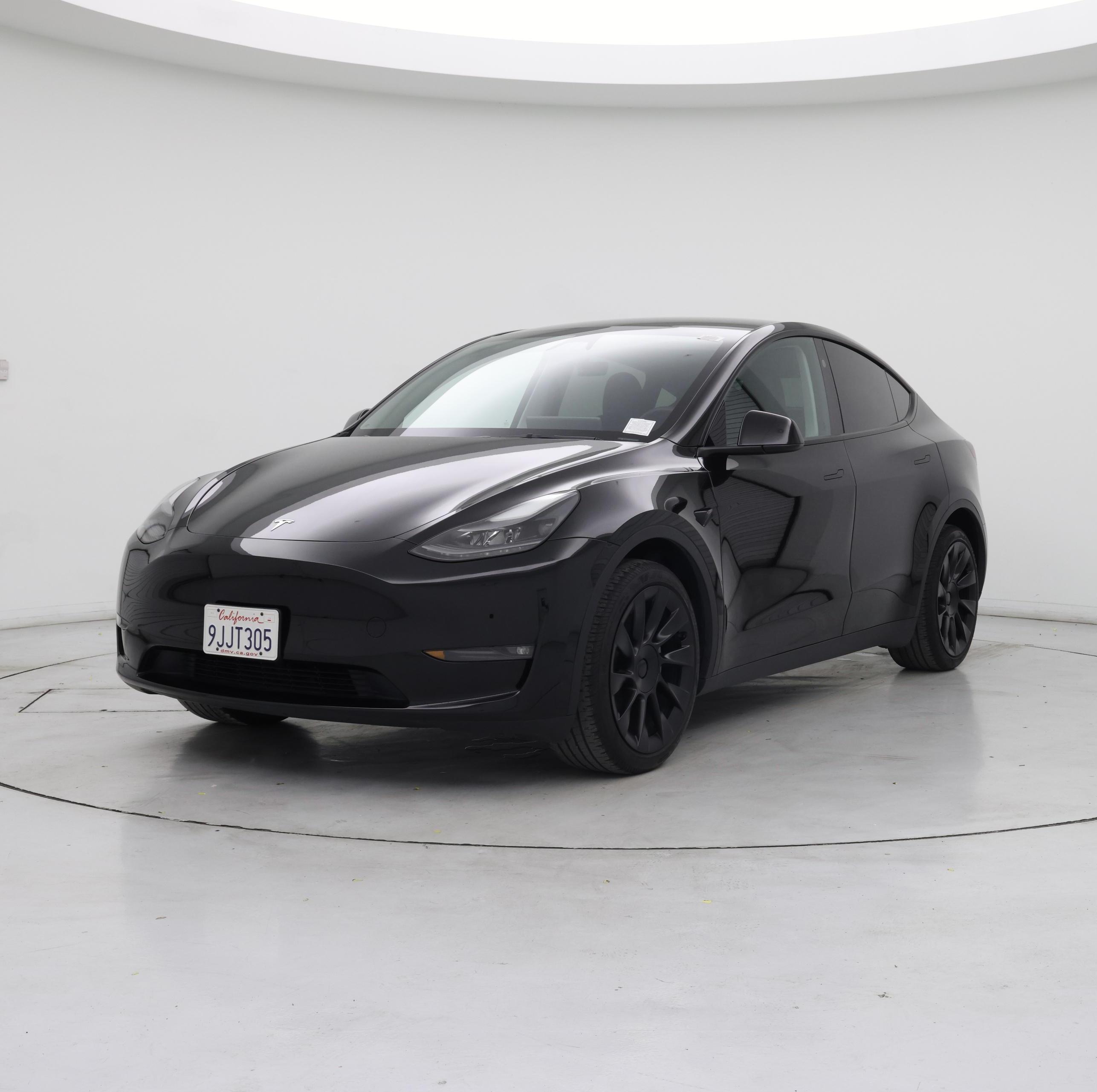 Thumbnail: 2023 Tesla Model Y - 4