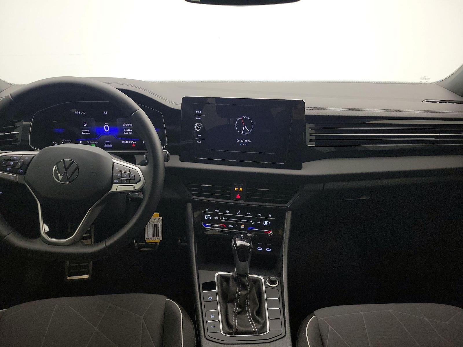2025 Volkswagen Jetta Sport - Photo 10