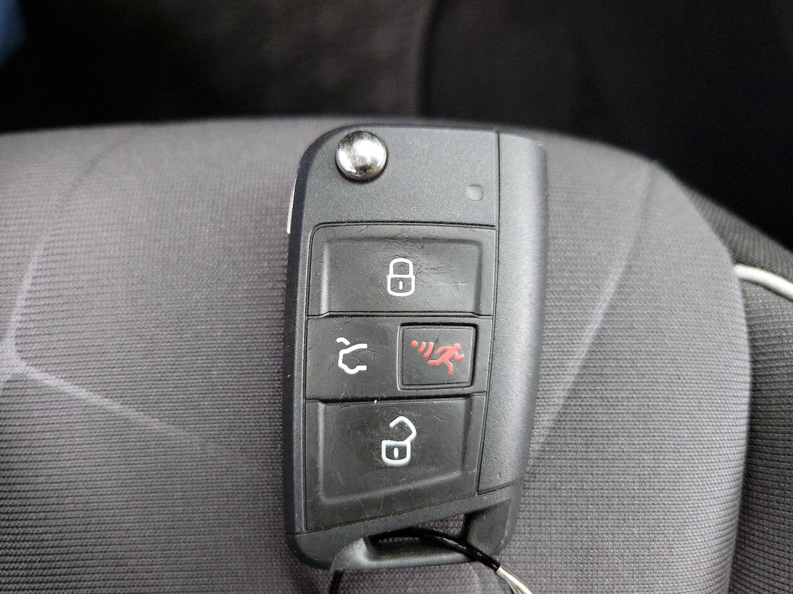 2025 Volkswagen Jetta Sport - Photo 23