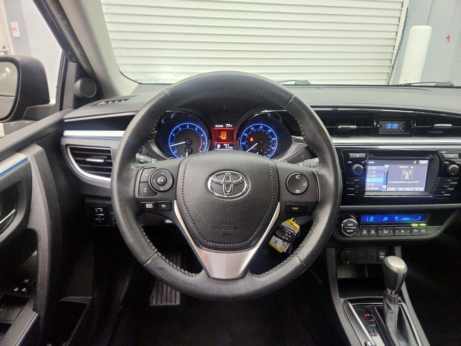 2015 Toyota Corolla S Plus - Photo 11