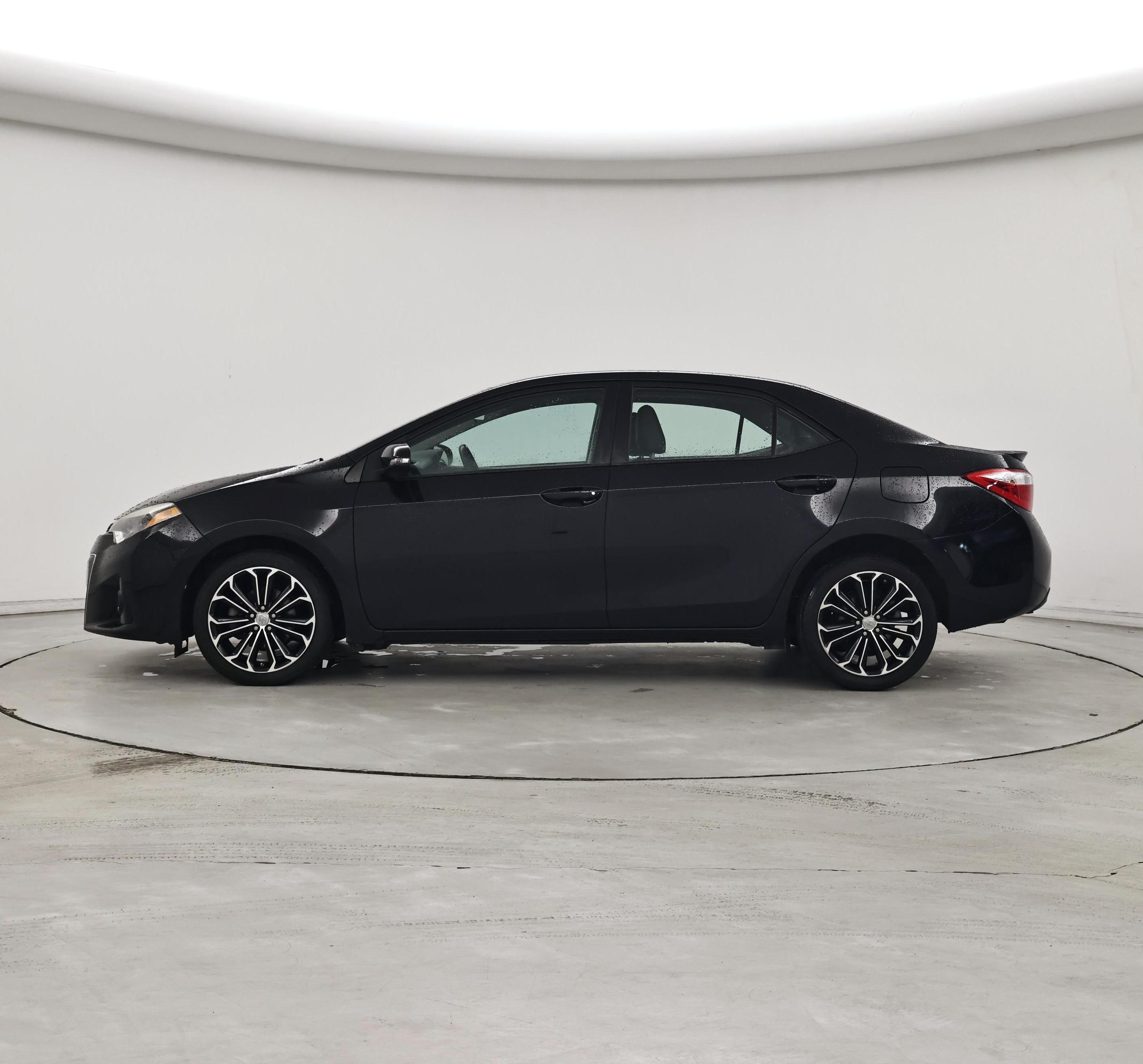 Thumbnail: 2015 Toyota Corolla - 3