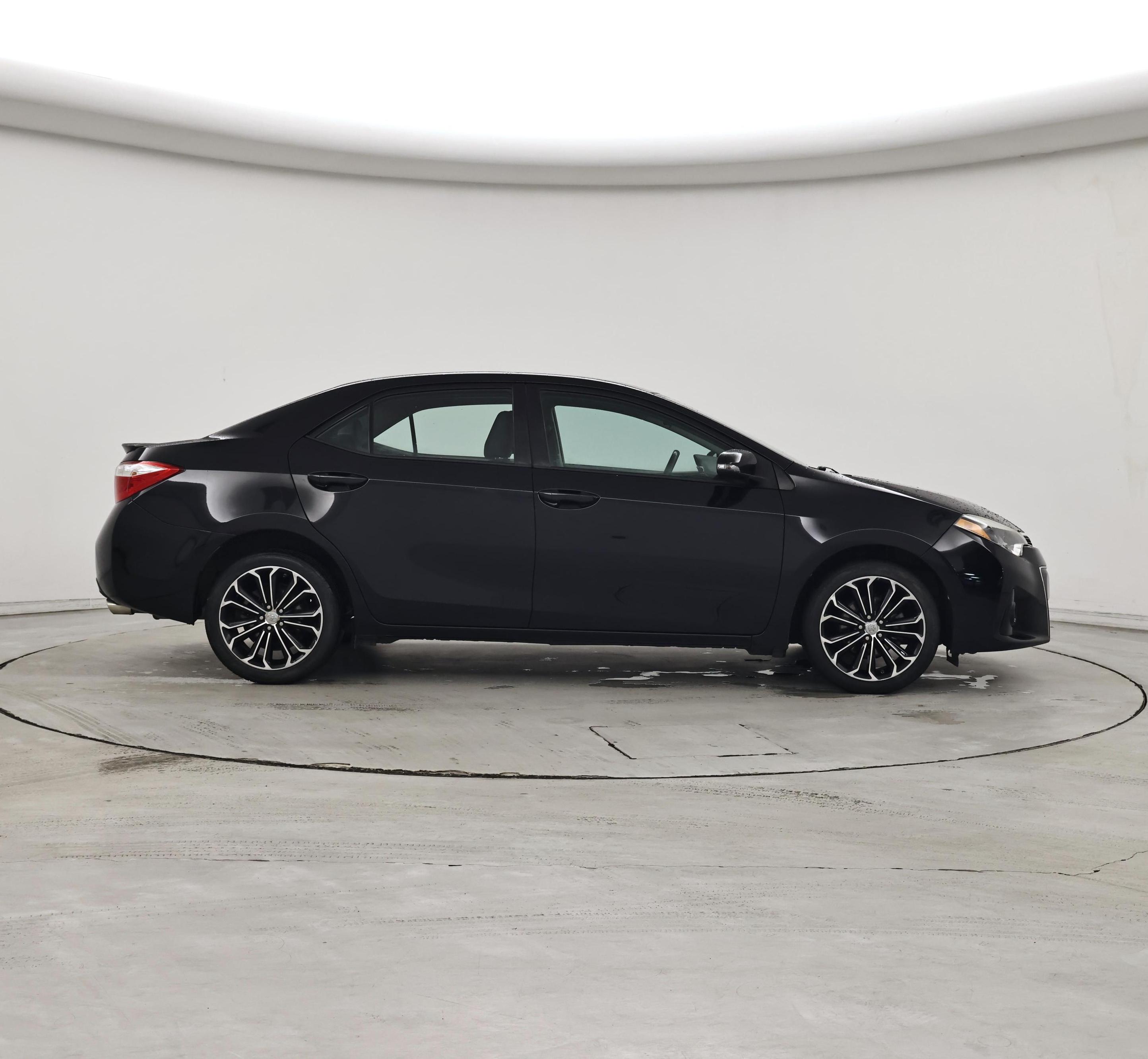 Thumbnail: 2015 Toyota Corolla - 7