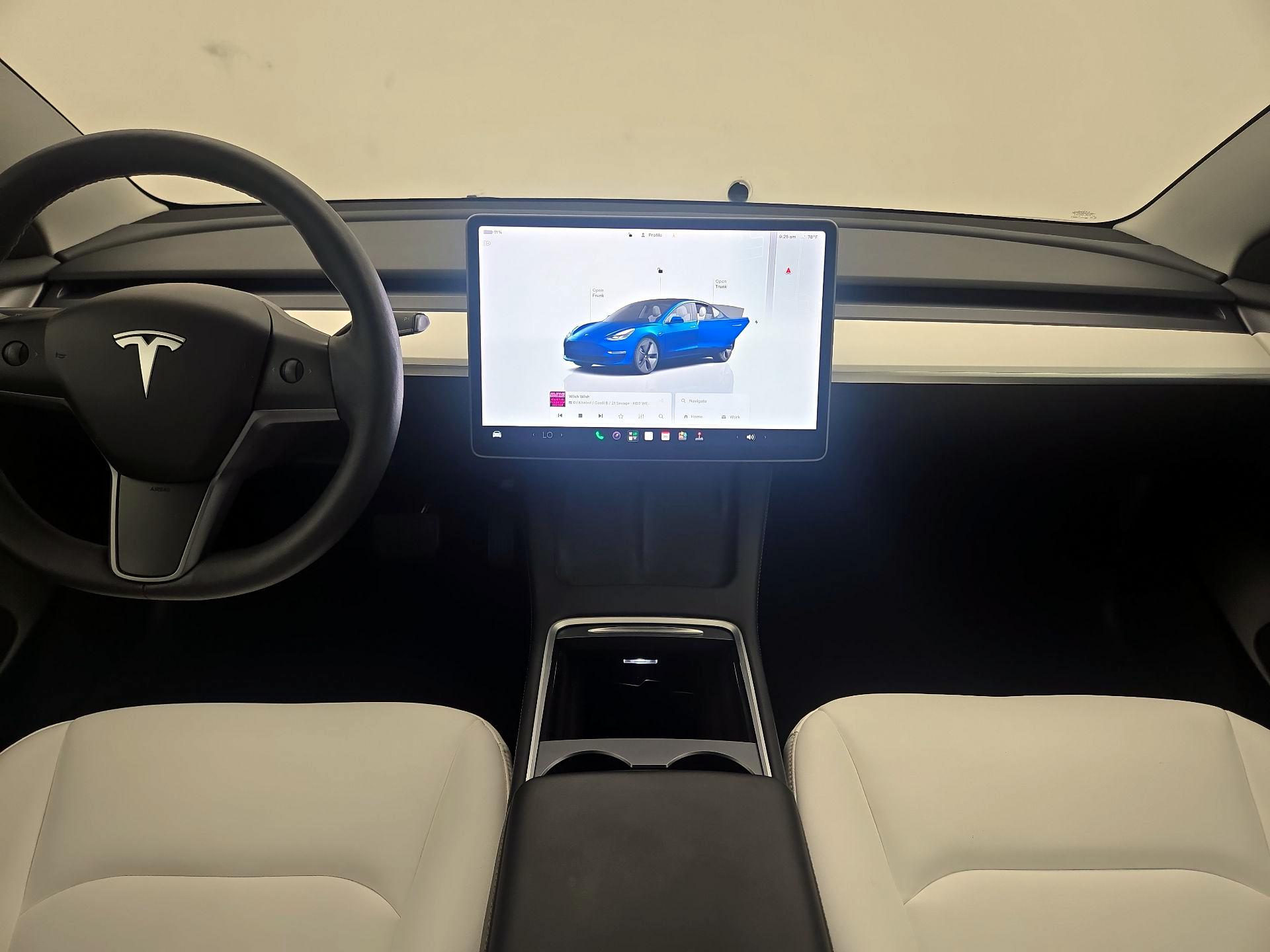 Thumbnail: 2023 Tesla Model 3 - 9