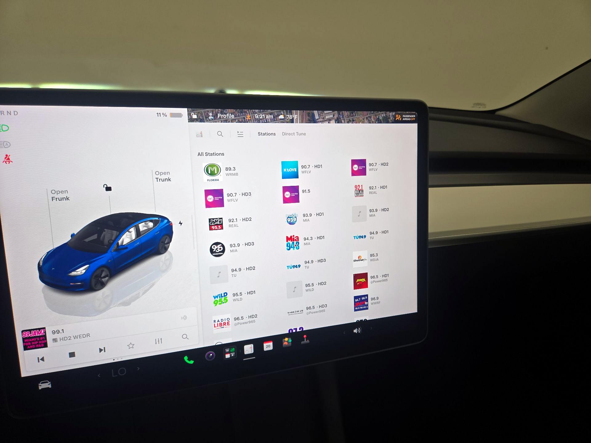 Thumbnail: 2023 Tesla Model 3 - 15