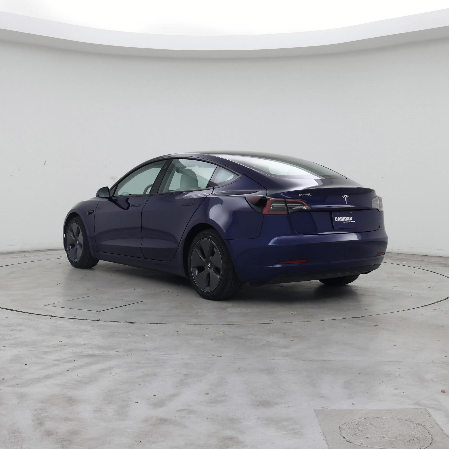Thumbnail: 2023 Tesla Model 3 - 2