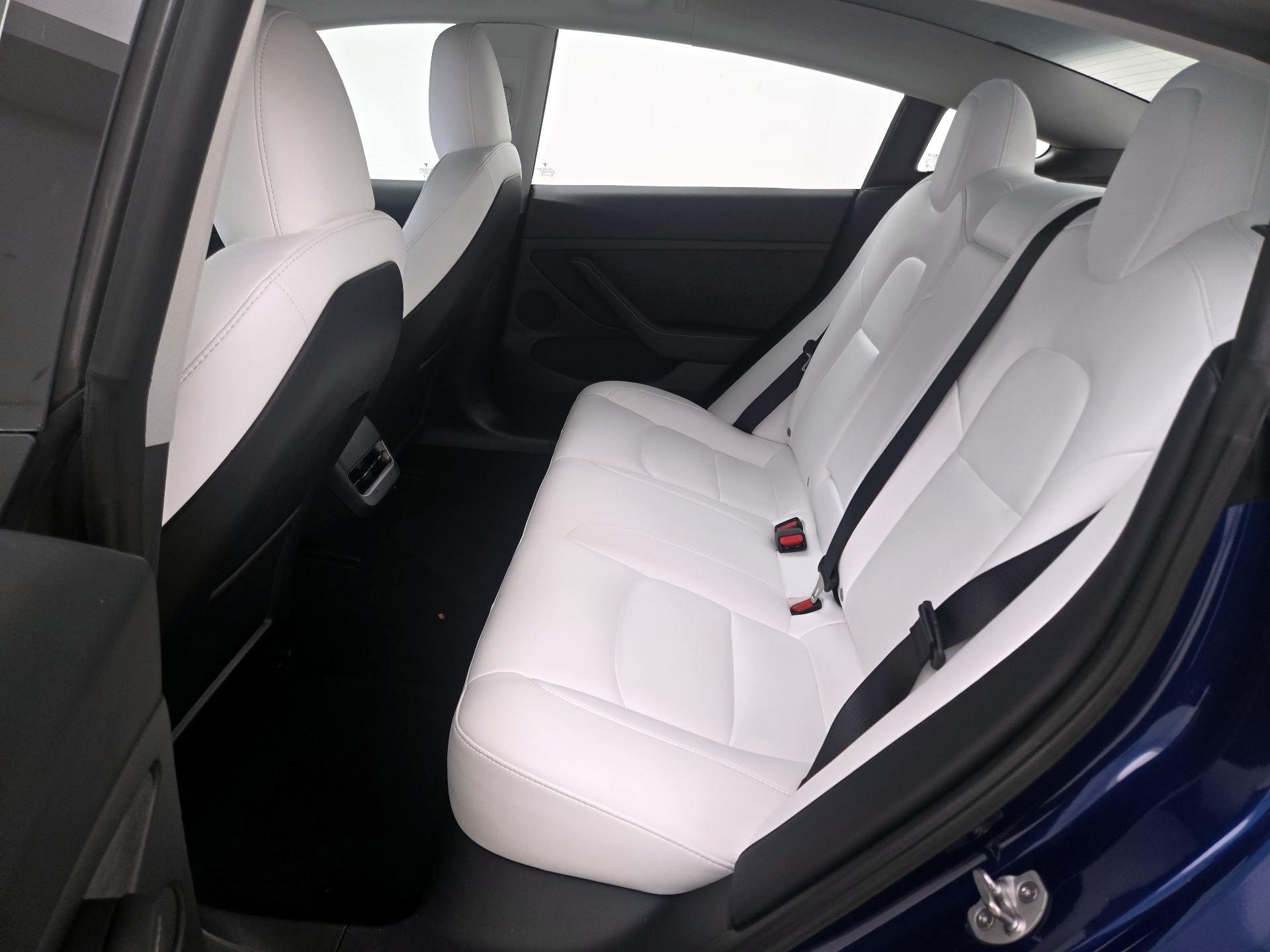 Thumbnail: 2023 Tesla Model 3 - 20
