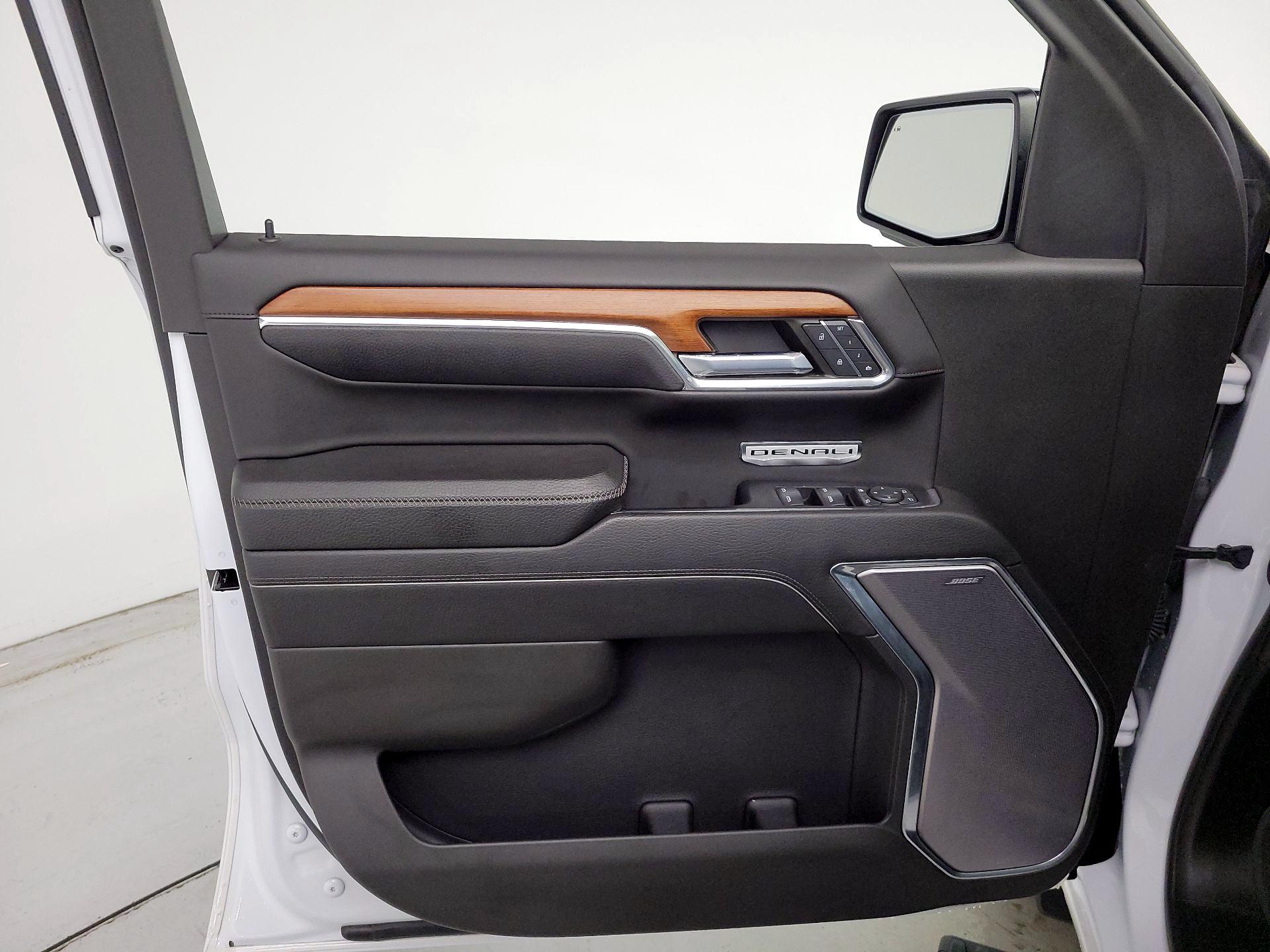 Thumbnail: 2022 GMC Sierra 1500 - 12