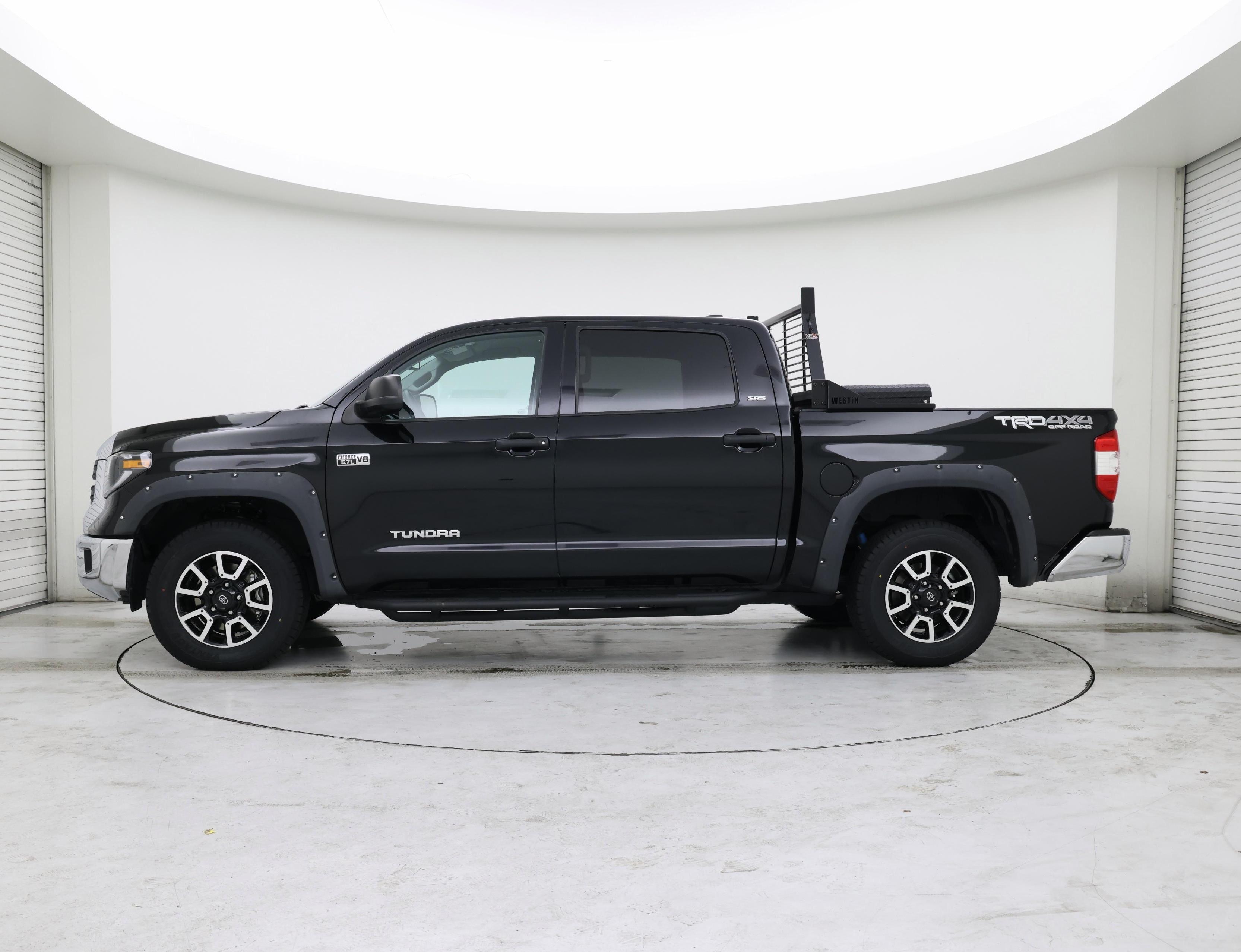 Thumbnail: 2021 Toyota Tundra - 3