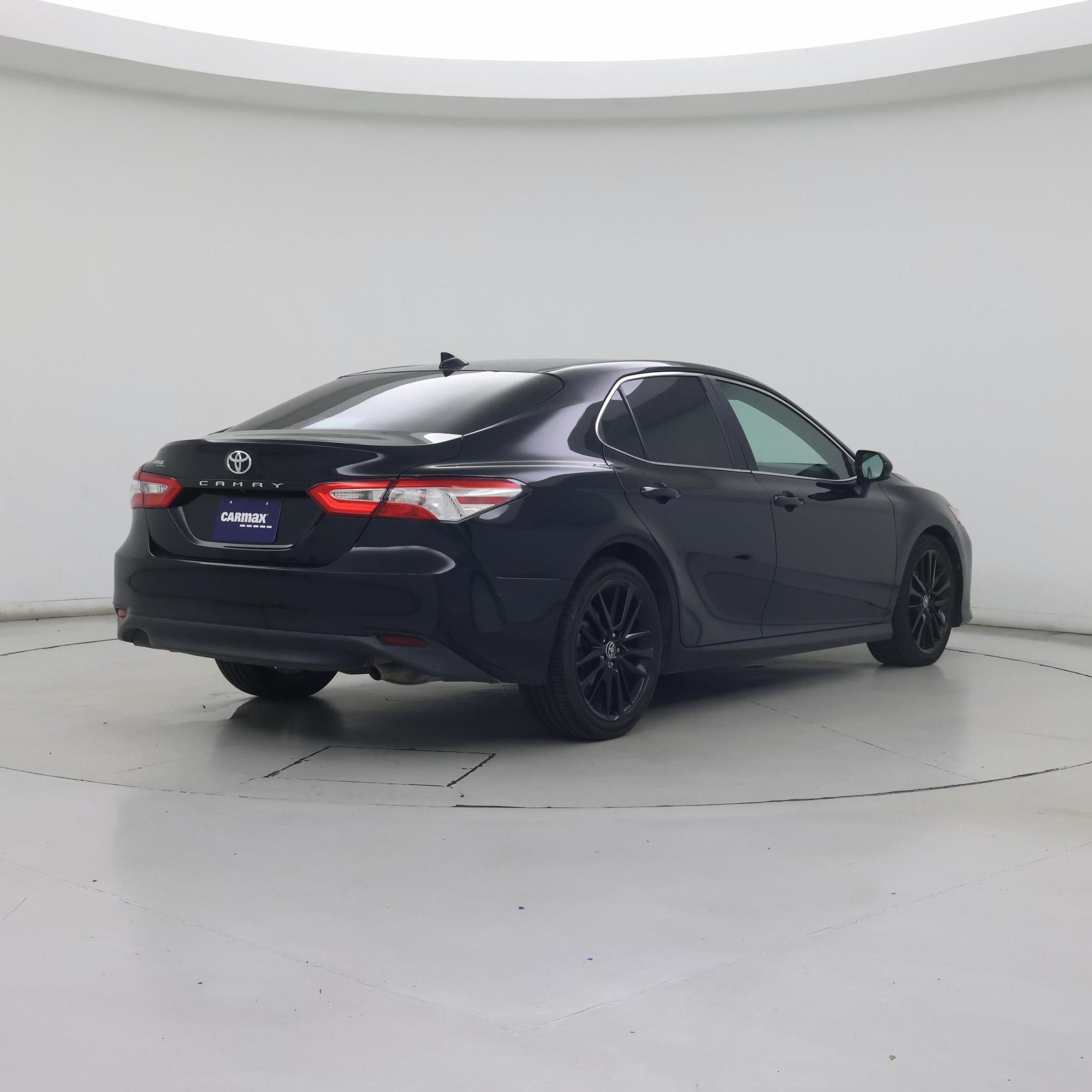 Thumbnail: 2020 Toyota Camry - 8
