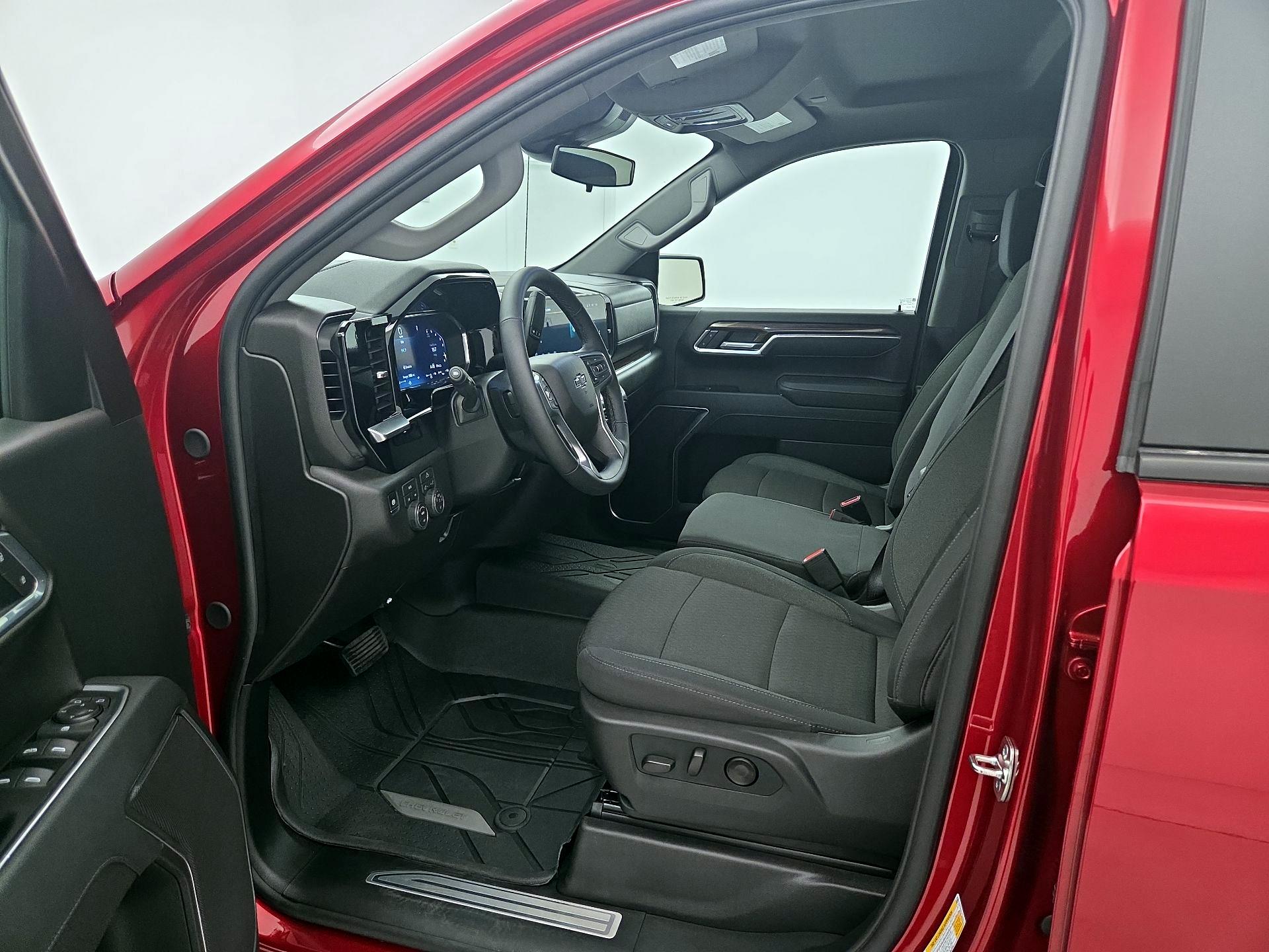 Thumbnail: 2026 Chevrolet Silverado 1500 - 11