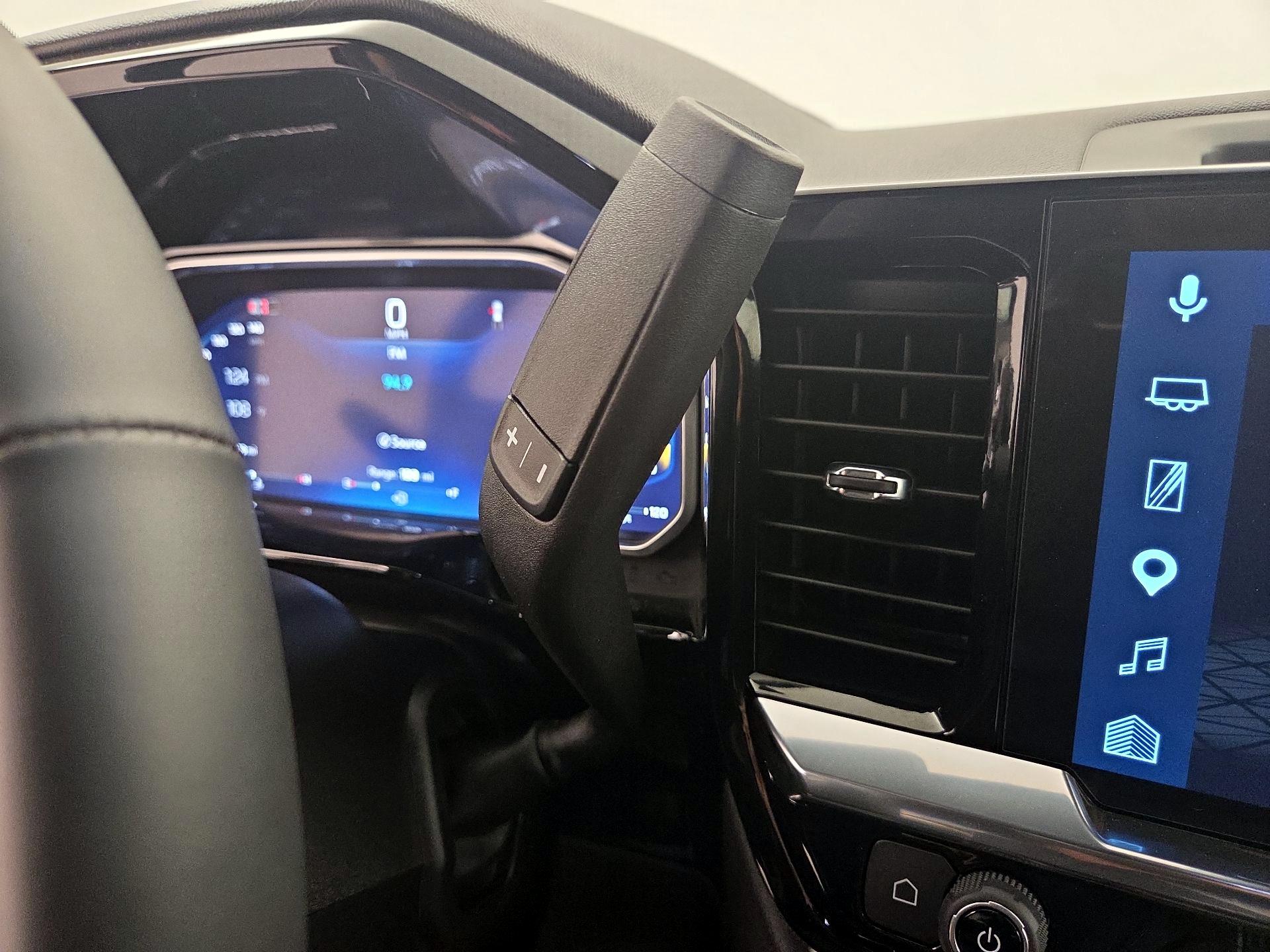 Thumbnail: 2026 Chevrolet Silverado 1500 - 17
