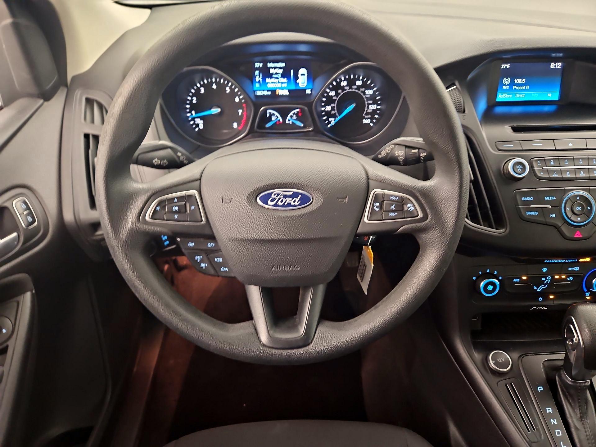 Thumbnail: 2017 Ford Focus - 10