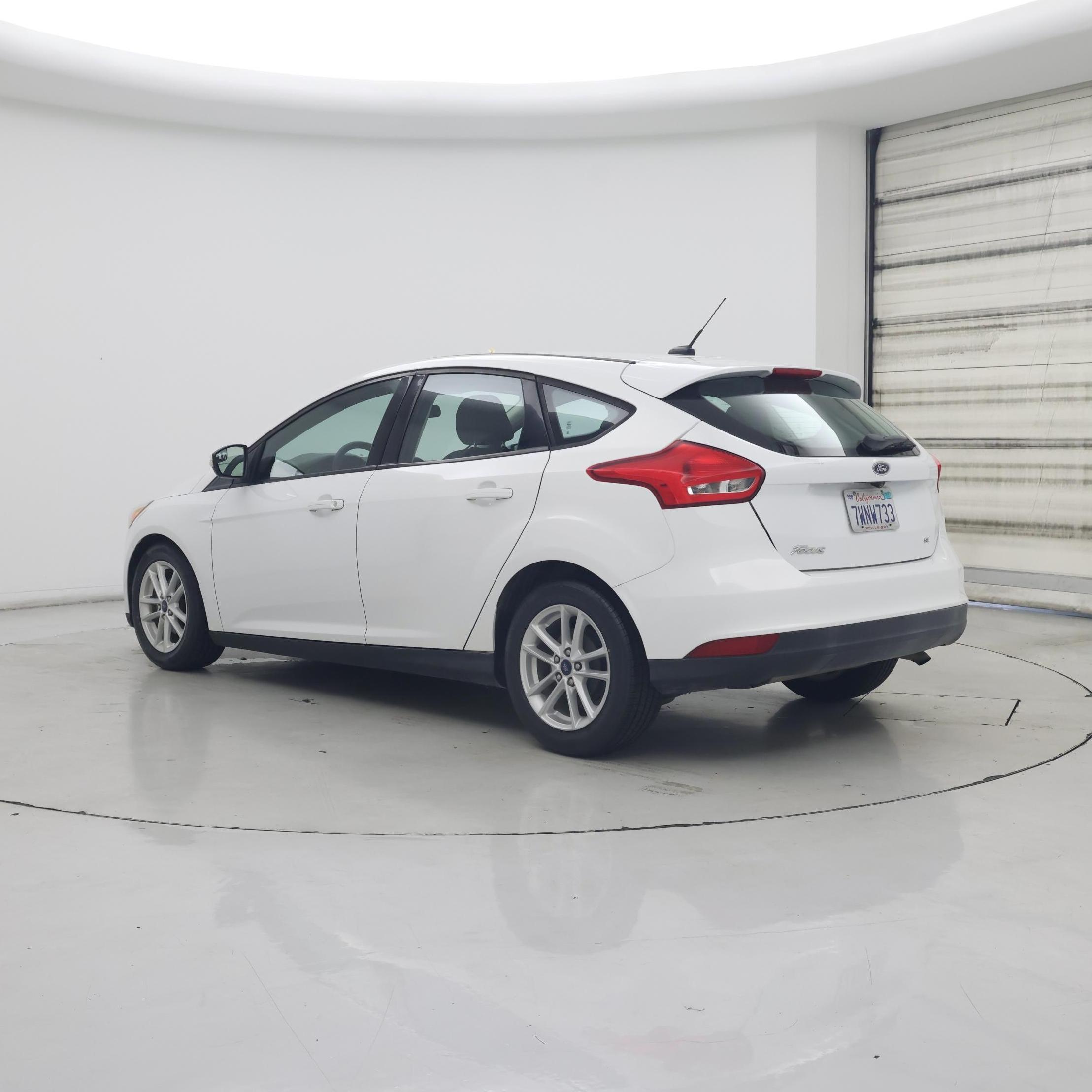 Thumbnail: 2017 Ford Focus - 2
