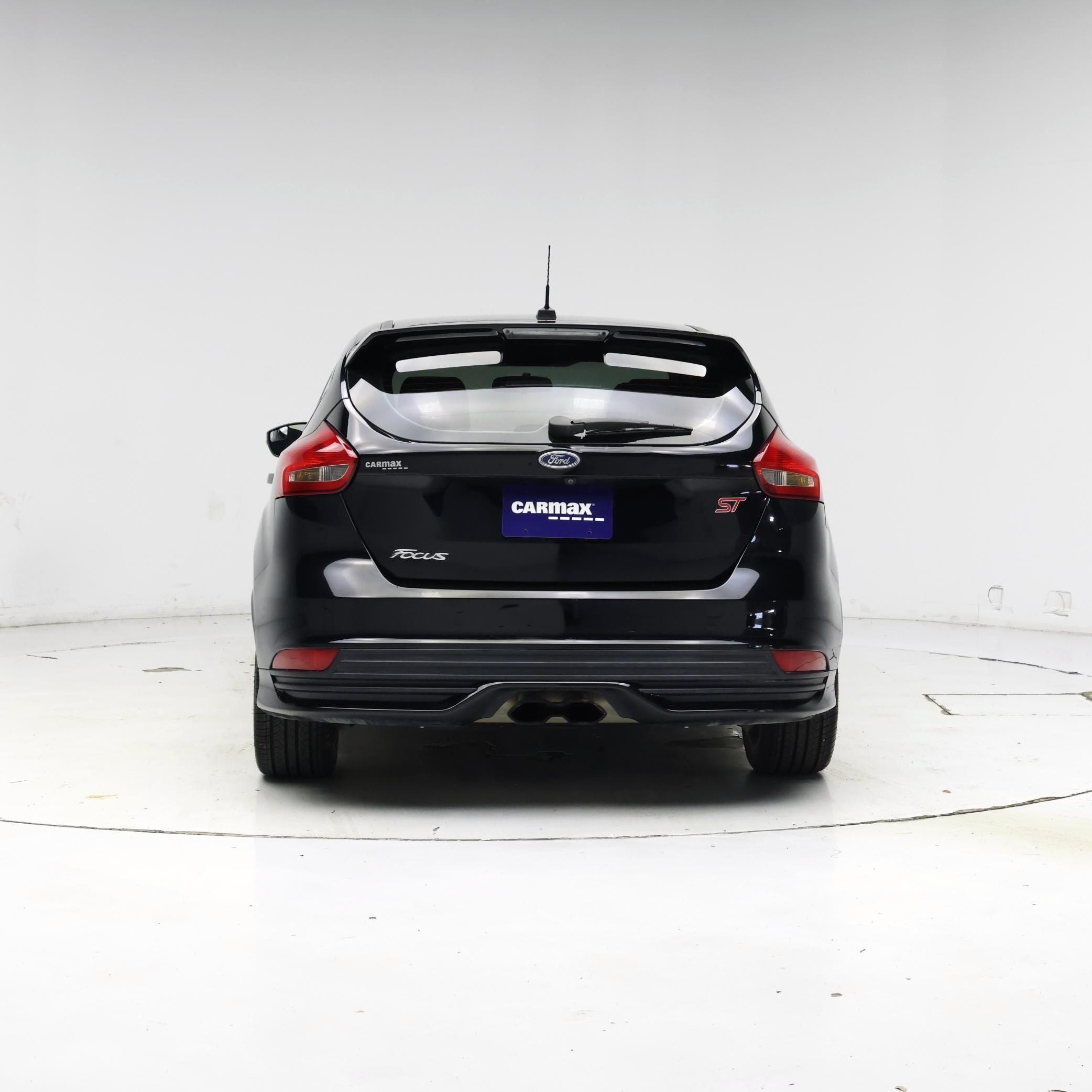Thumbnail: 2018 Ford Focus - 6