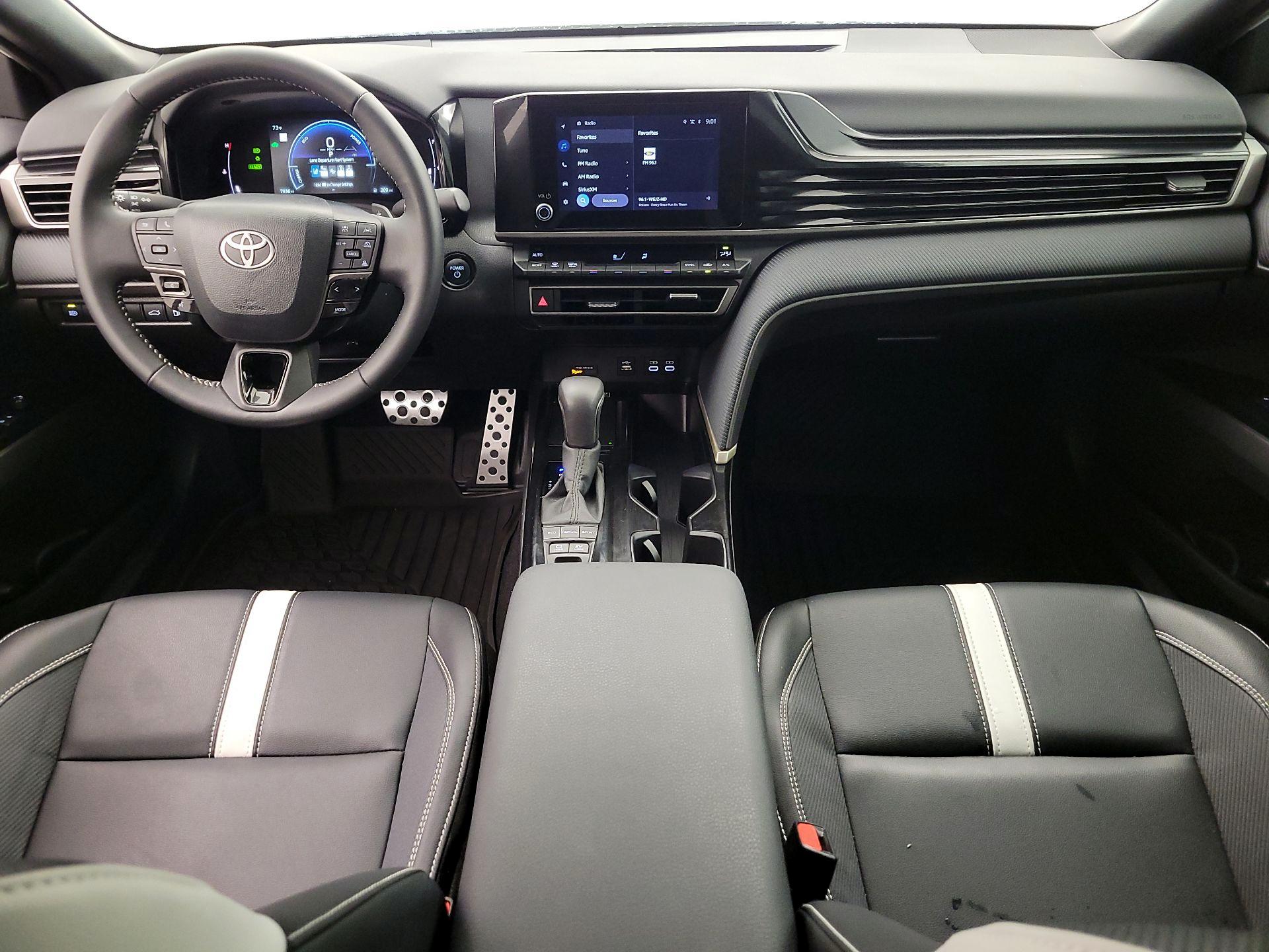 Thumbnail: 2025 Toyota Camry - 9