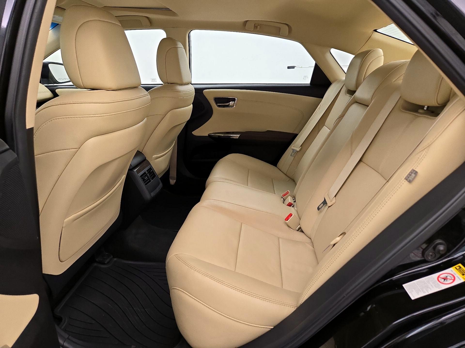 Thumbnail: 2014 Toyota Avalon - 20