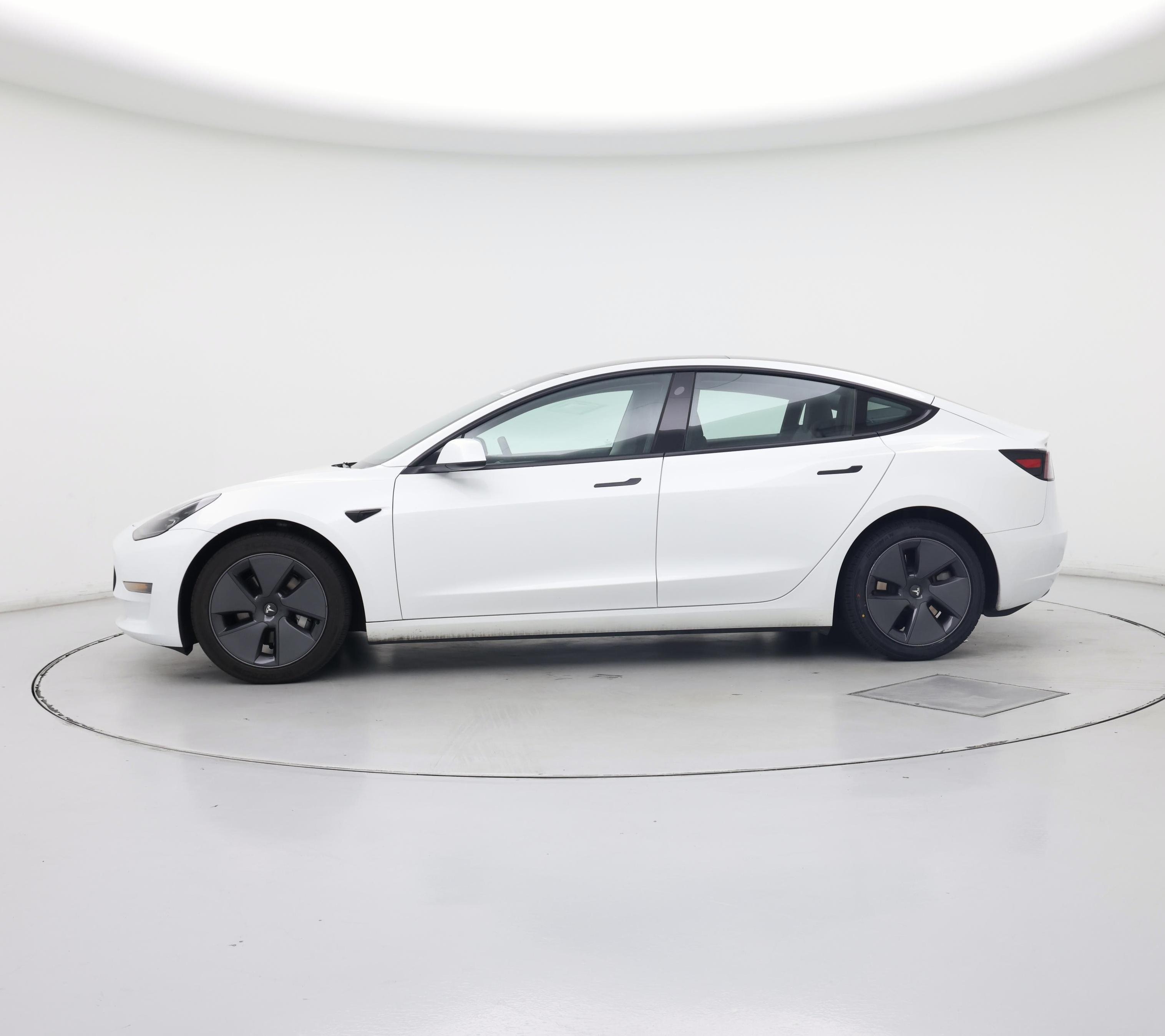 Thumbnail: 2023 Tesla Model 3 - 3