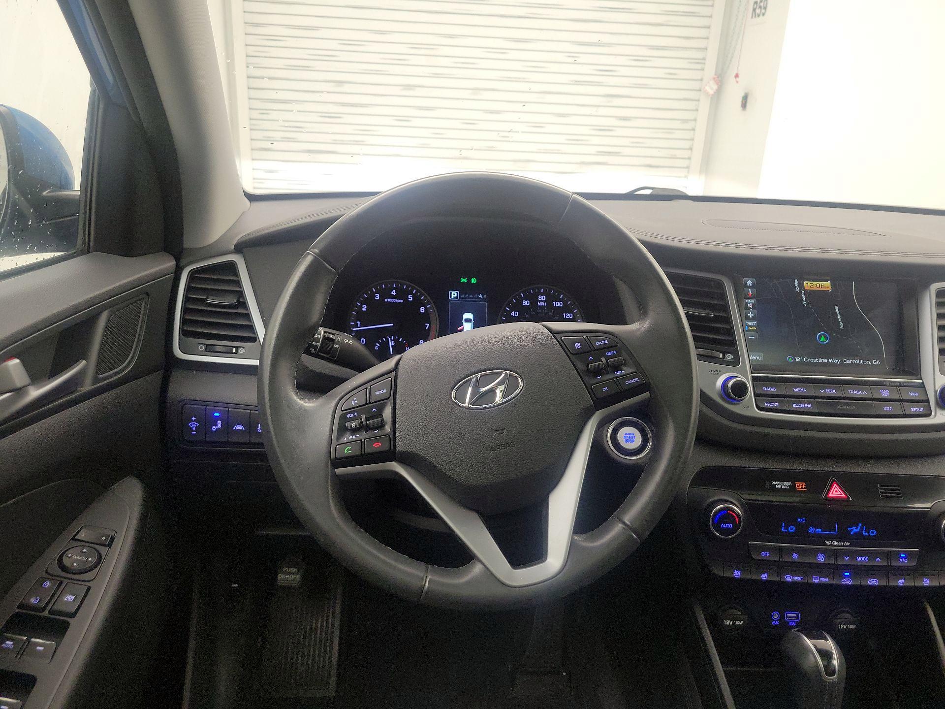 Thumbnail: 2016 Hyundai Tucson - 10