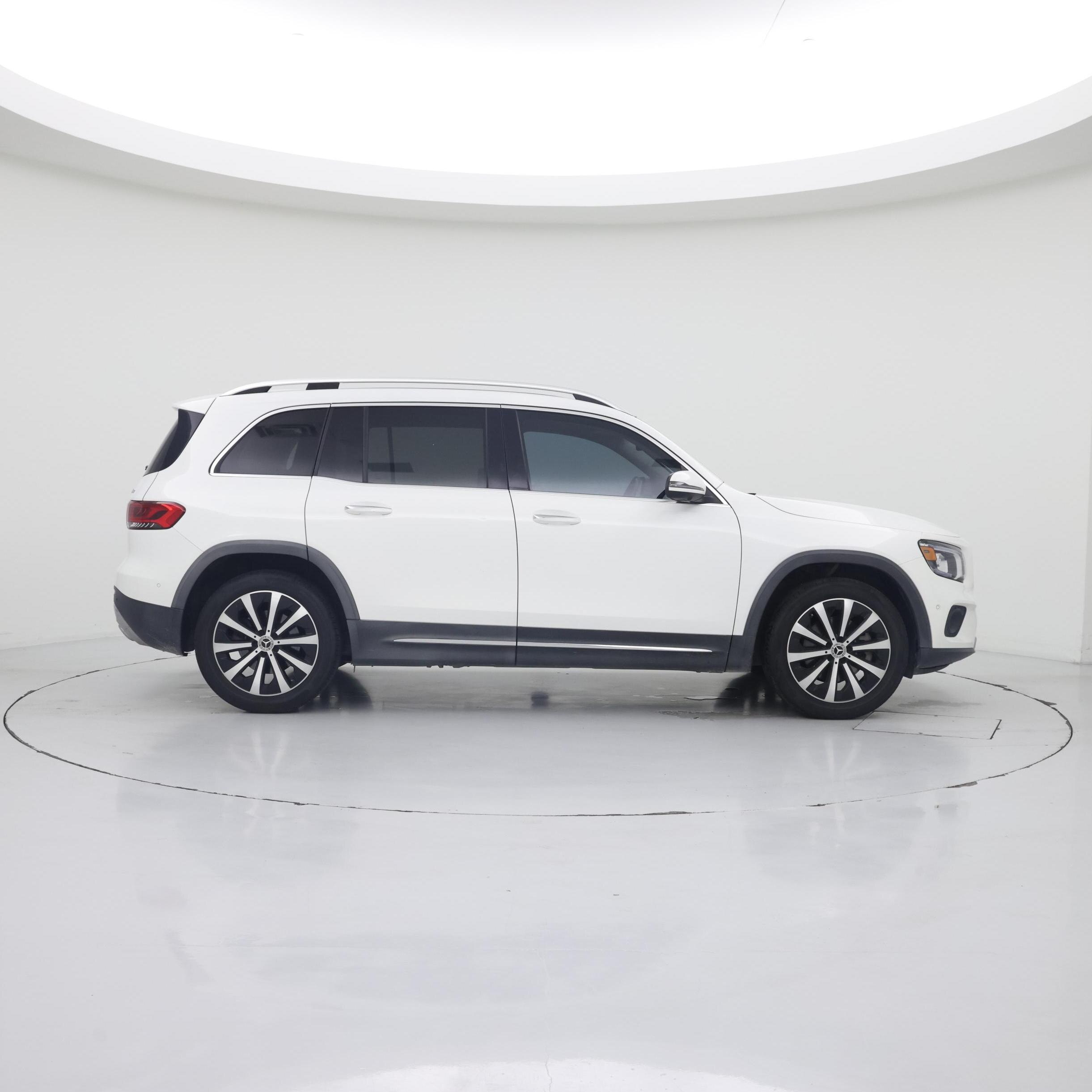 Thumbnail: 2022 Mercedes-Benz GLB - 7