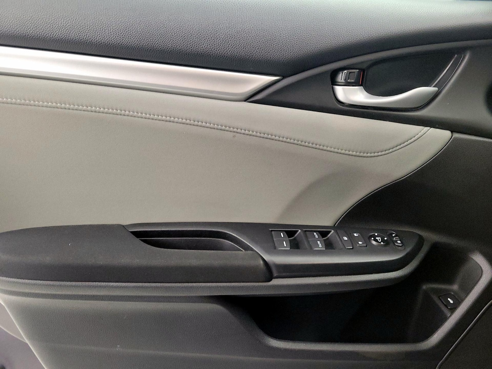 2021 Honda Civic EX - Photo 13