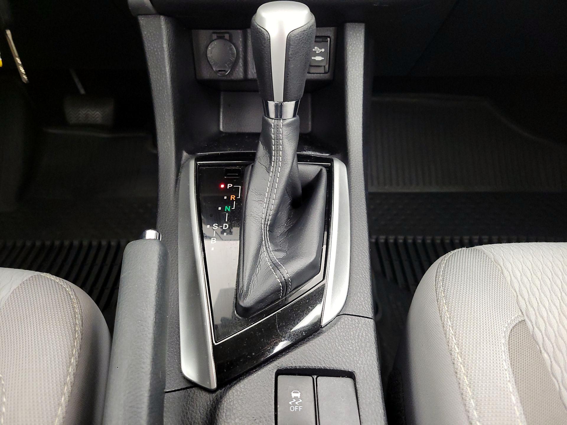 Thumbnail: 2019 Toyota Corolla - 17