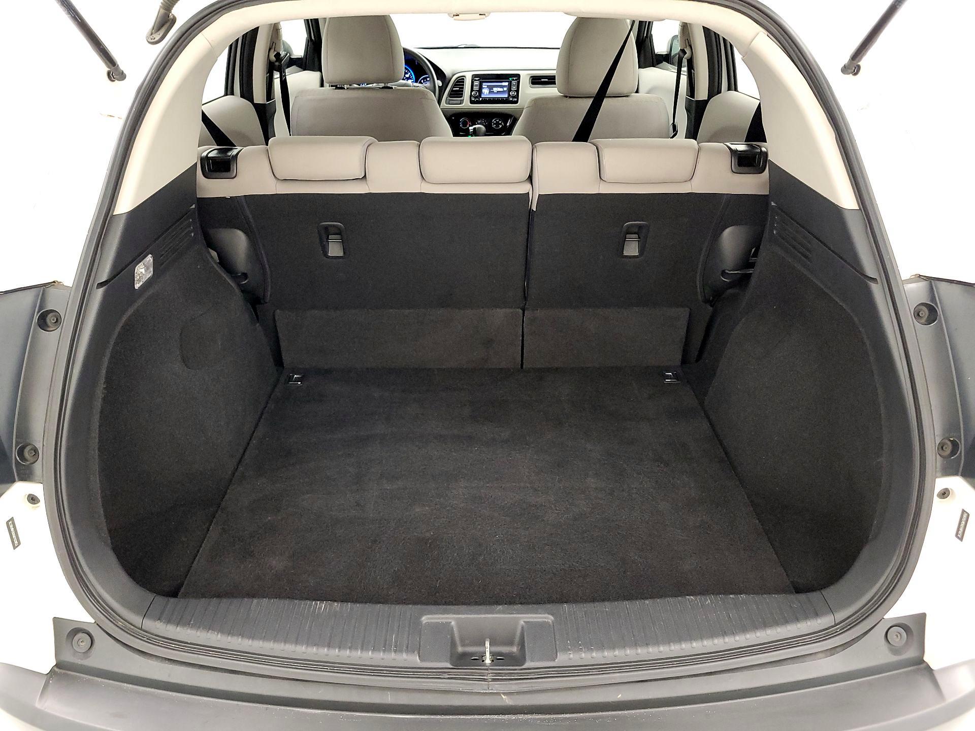 Thumbnail: 2016 Honda HR-V - 20