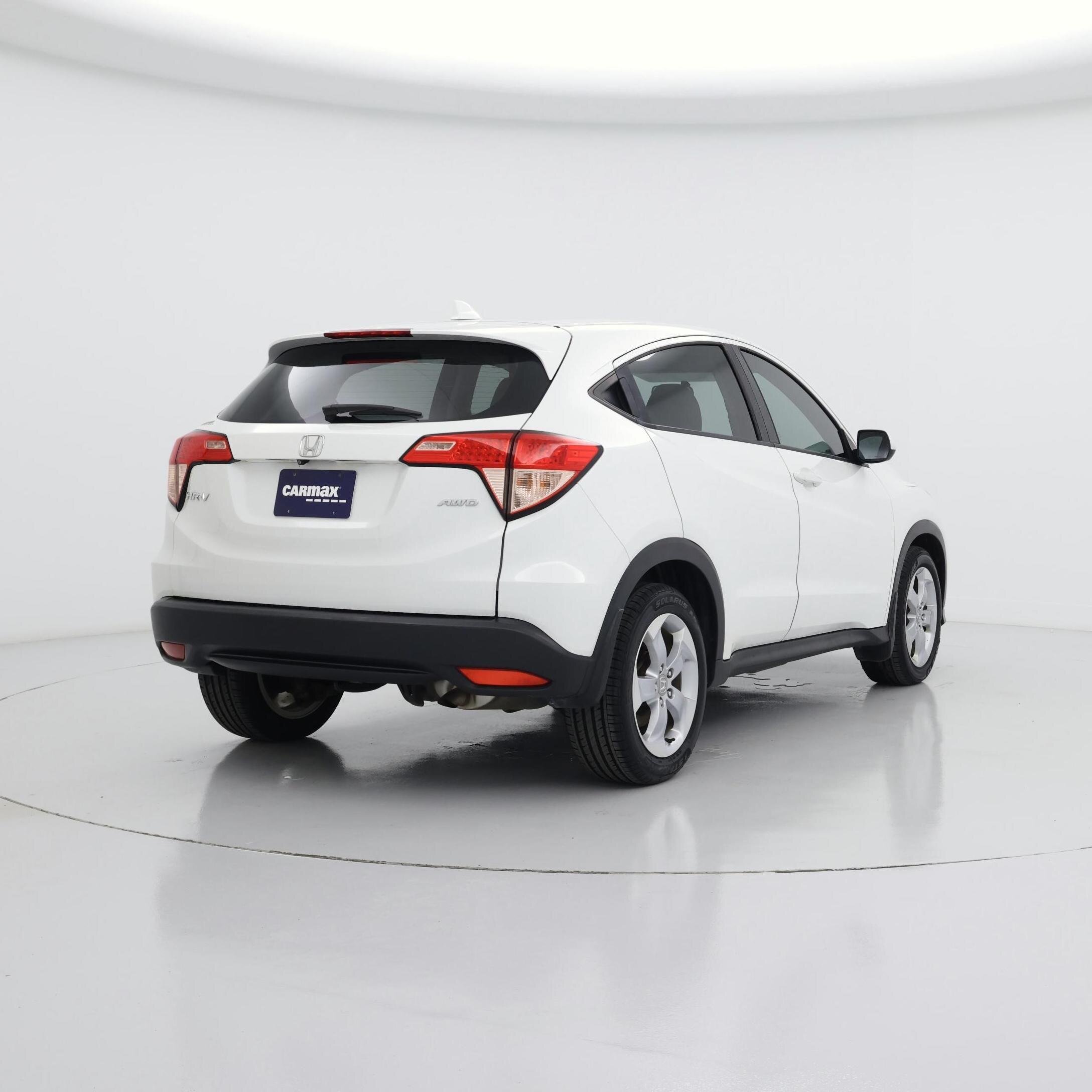 Thumbnail: 2016 Honda HR-V - 8