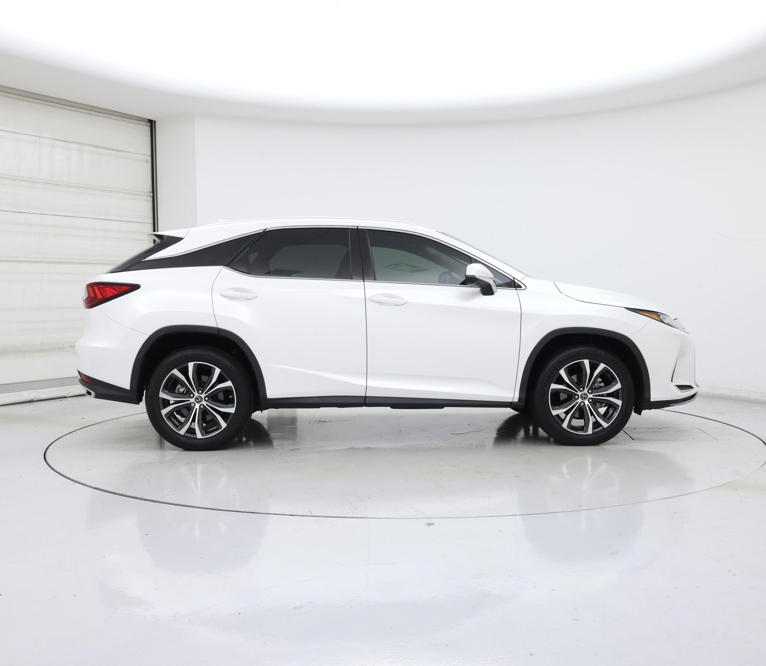 Thumbnail: 2021 Lexus RX - 7