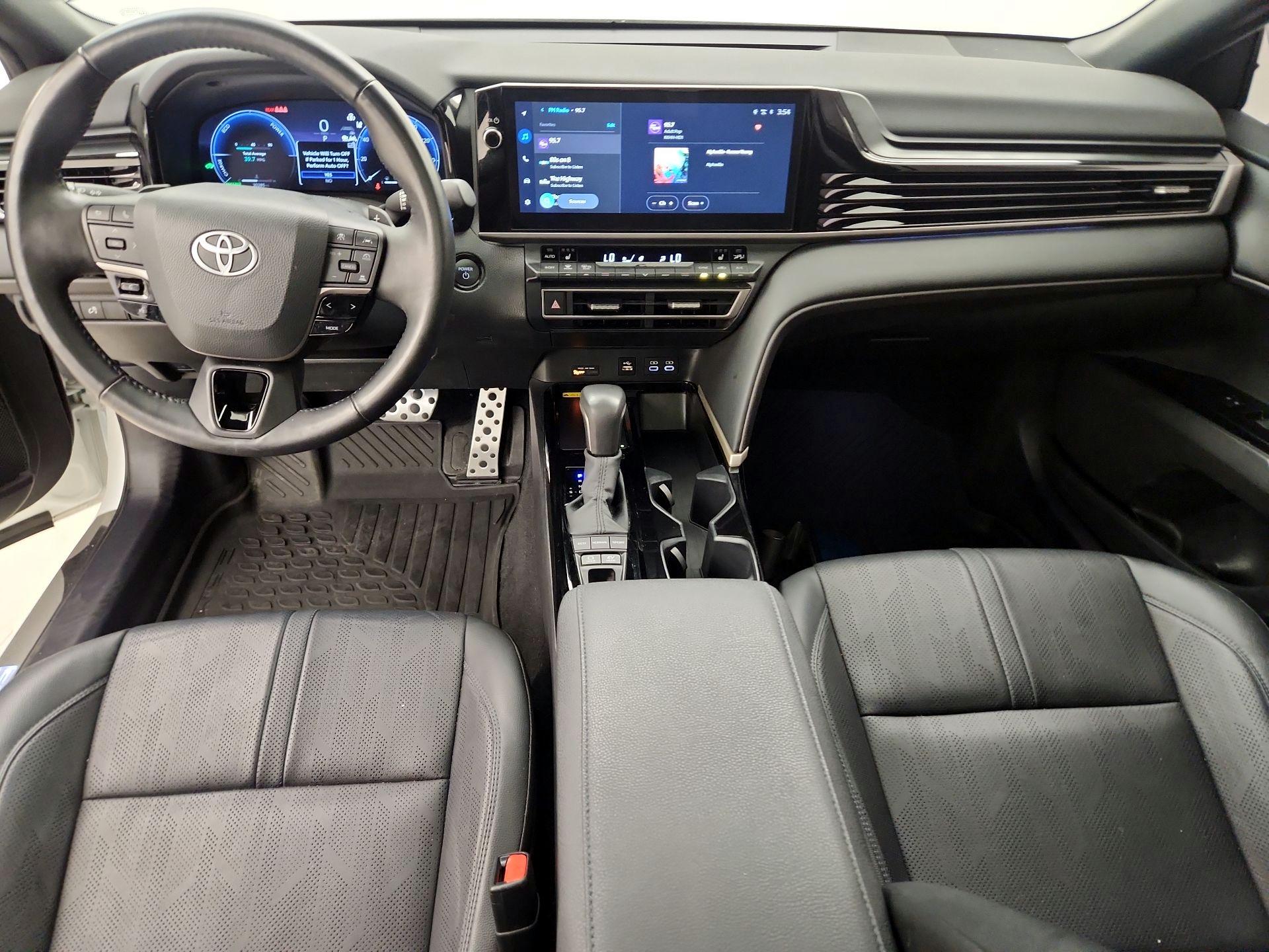 Thumbnail: 2025 Toyota Camry - 9