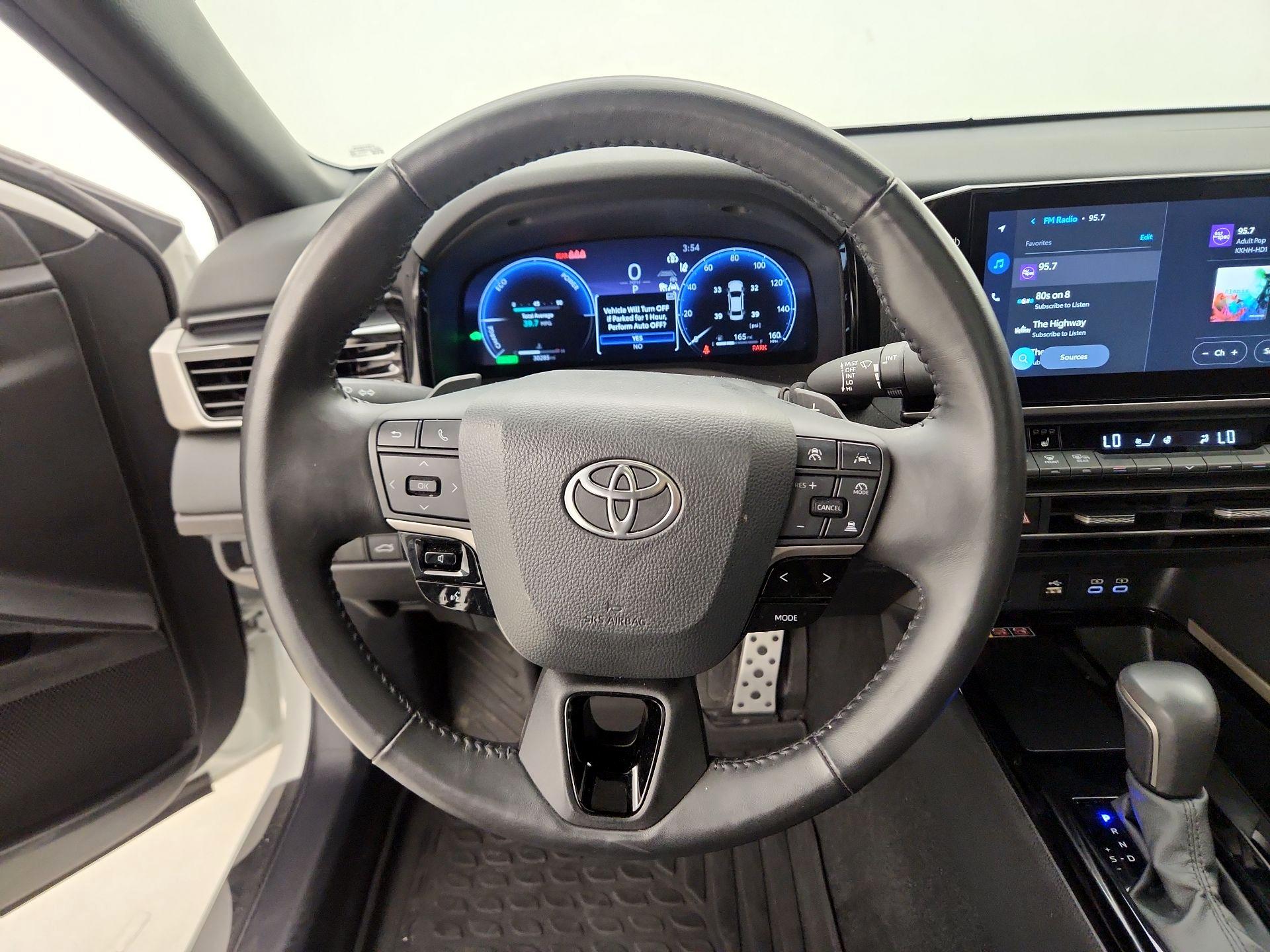 Thumbnail: 2025 Toyota Camry - 10