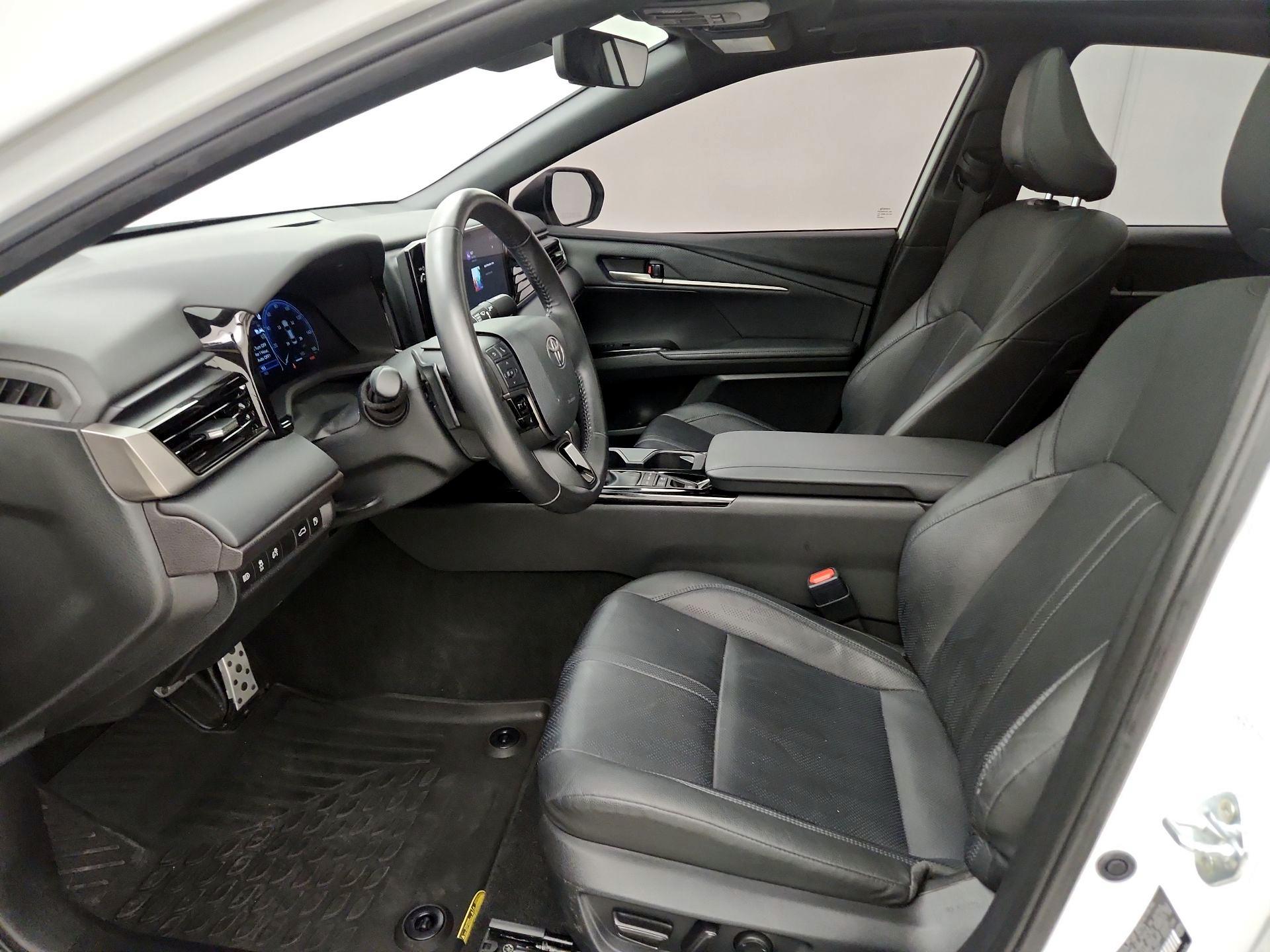 Thumbnail: 2025 Toyota Camry - 11
