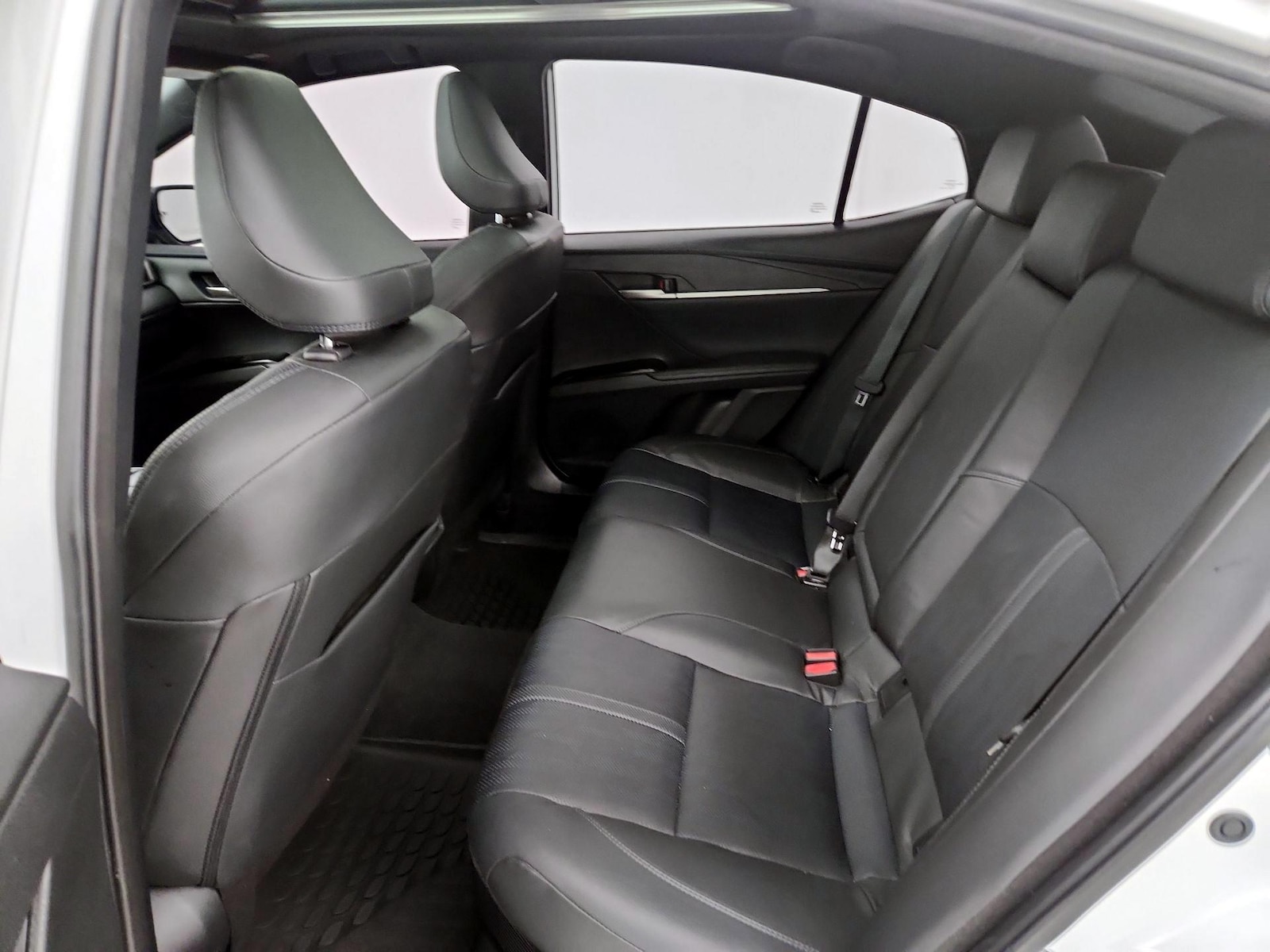 2025 Toyota Camry XSE - Photo 21