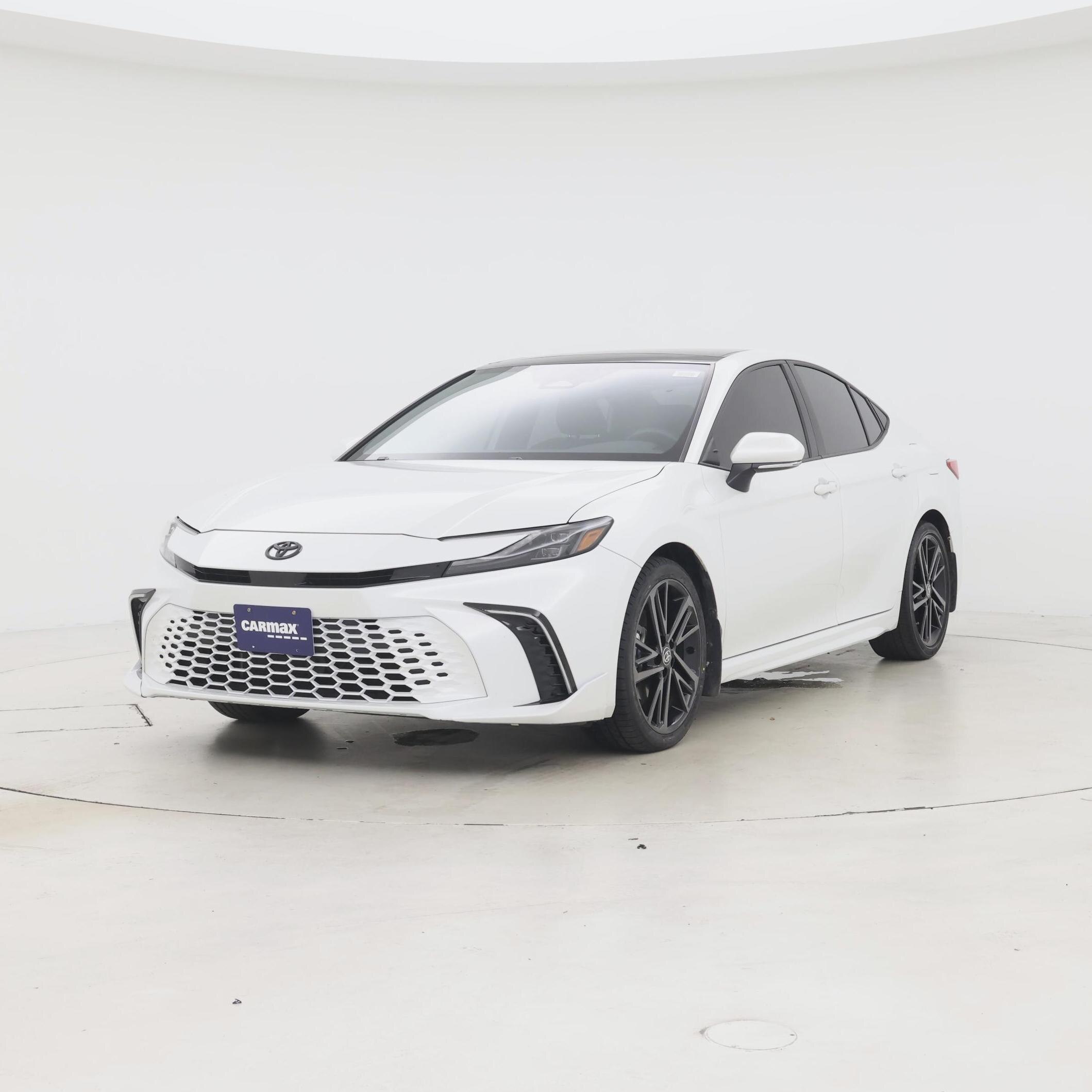 Thumbnail: 2025 Toyota Camry - 4