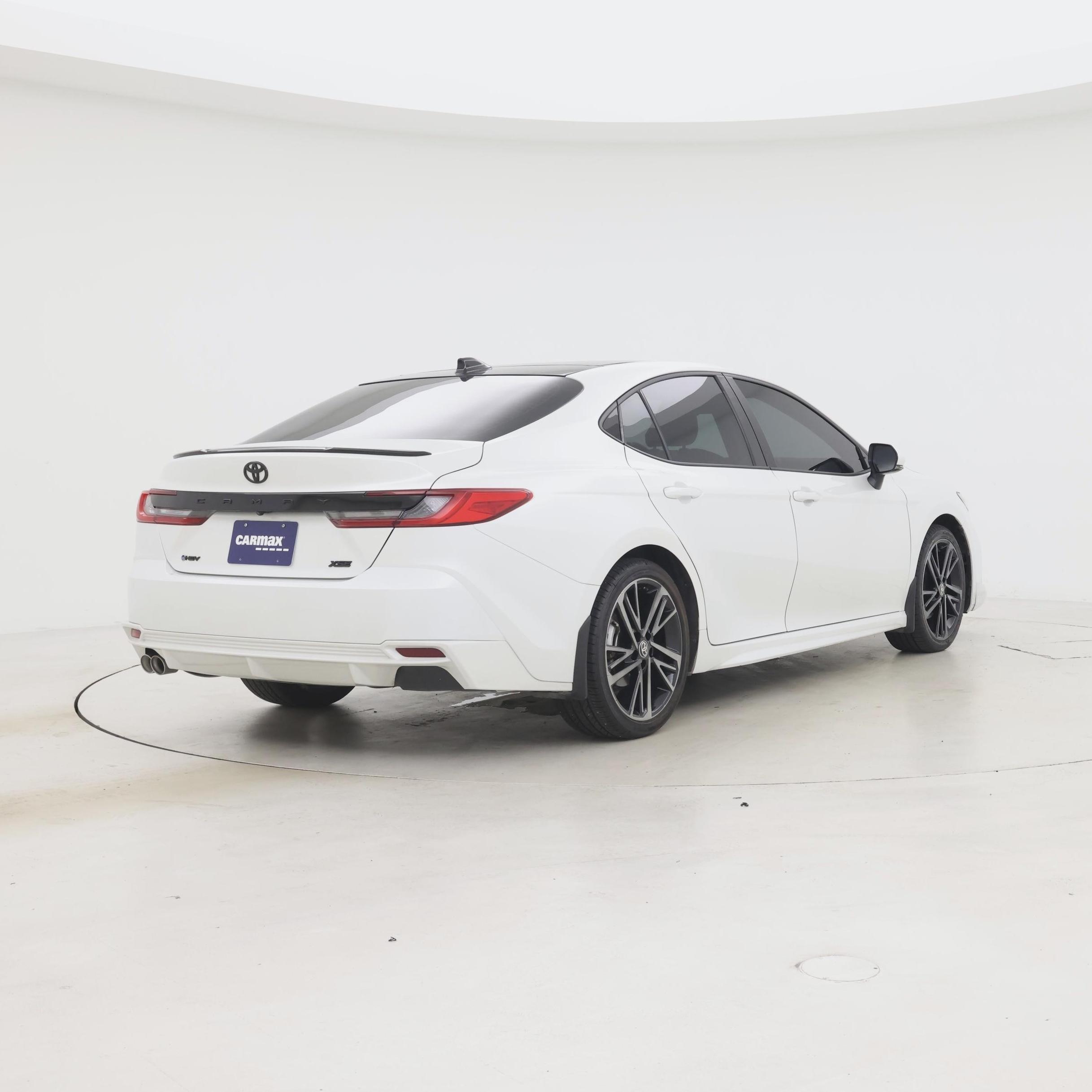 Thumbnail: 2025 Toyota Camry - 8