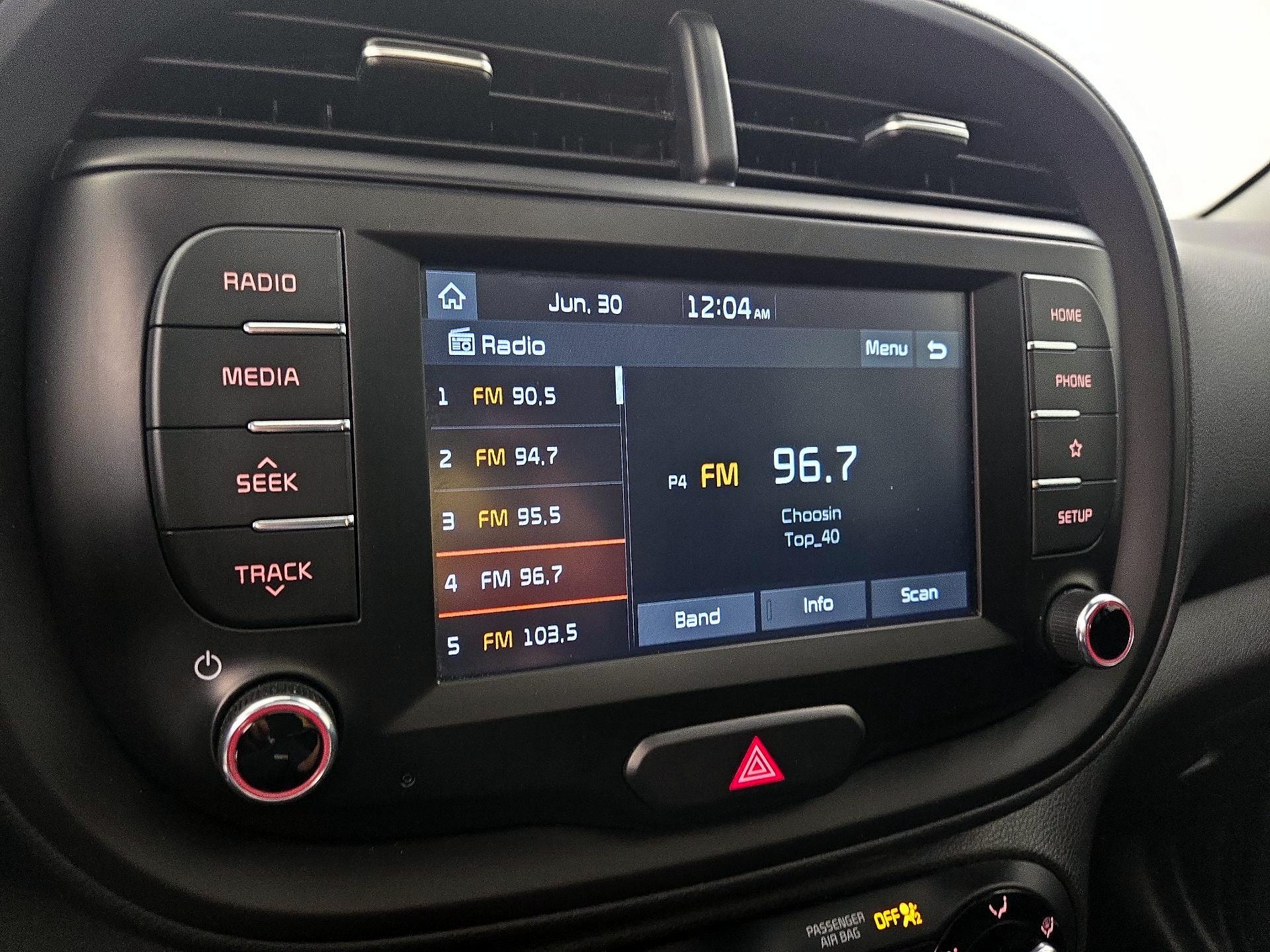 Thumbnail: 2020 Kia Soul - 15