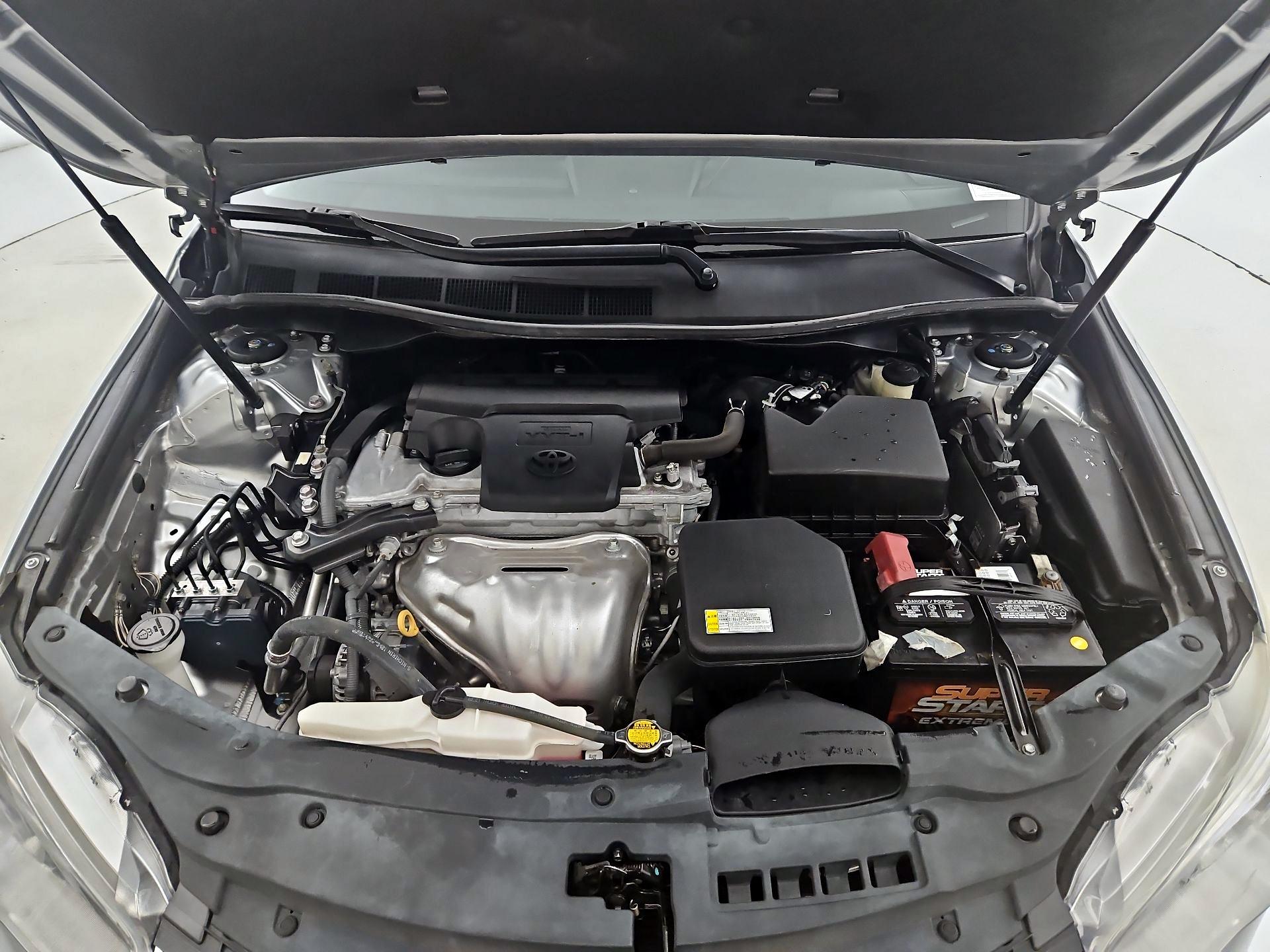 Thumbnail: 2015 Toyota Camry - 20