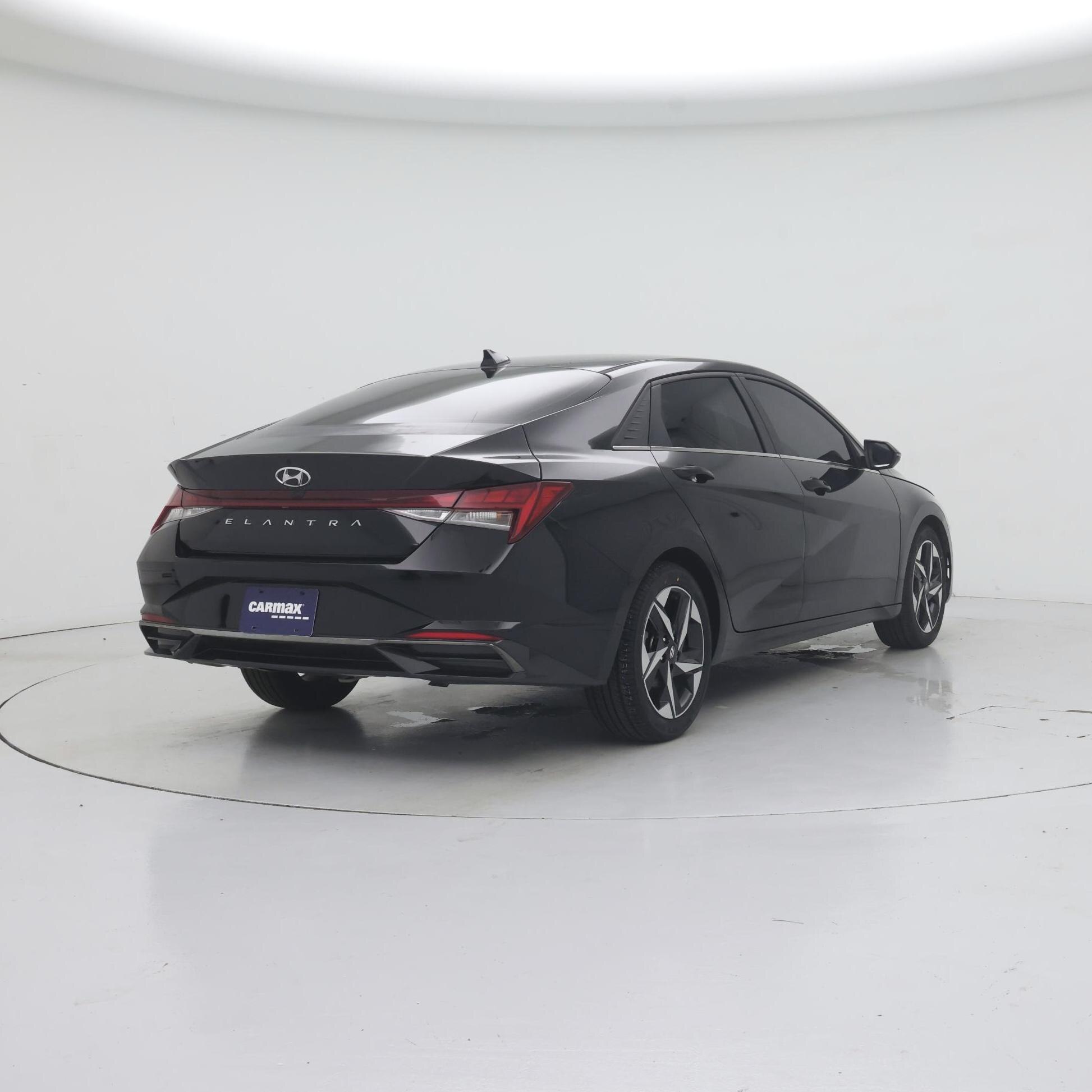 Thumbnail: 2021 Hyundai Elantra - 8