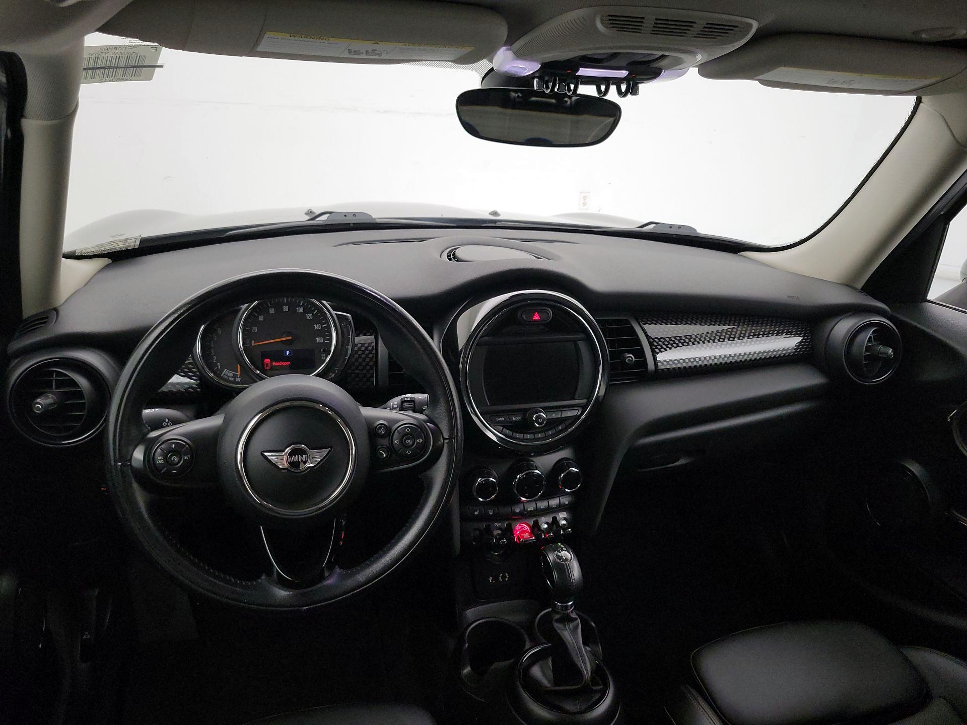 Thumbnail: 2018 MINI Cooper Hardtop - 9