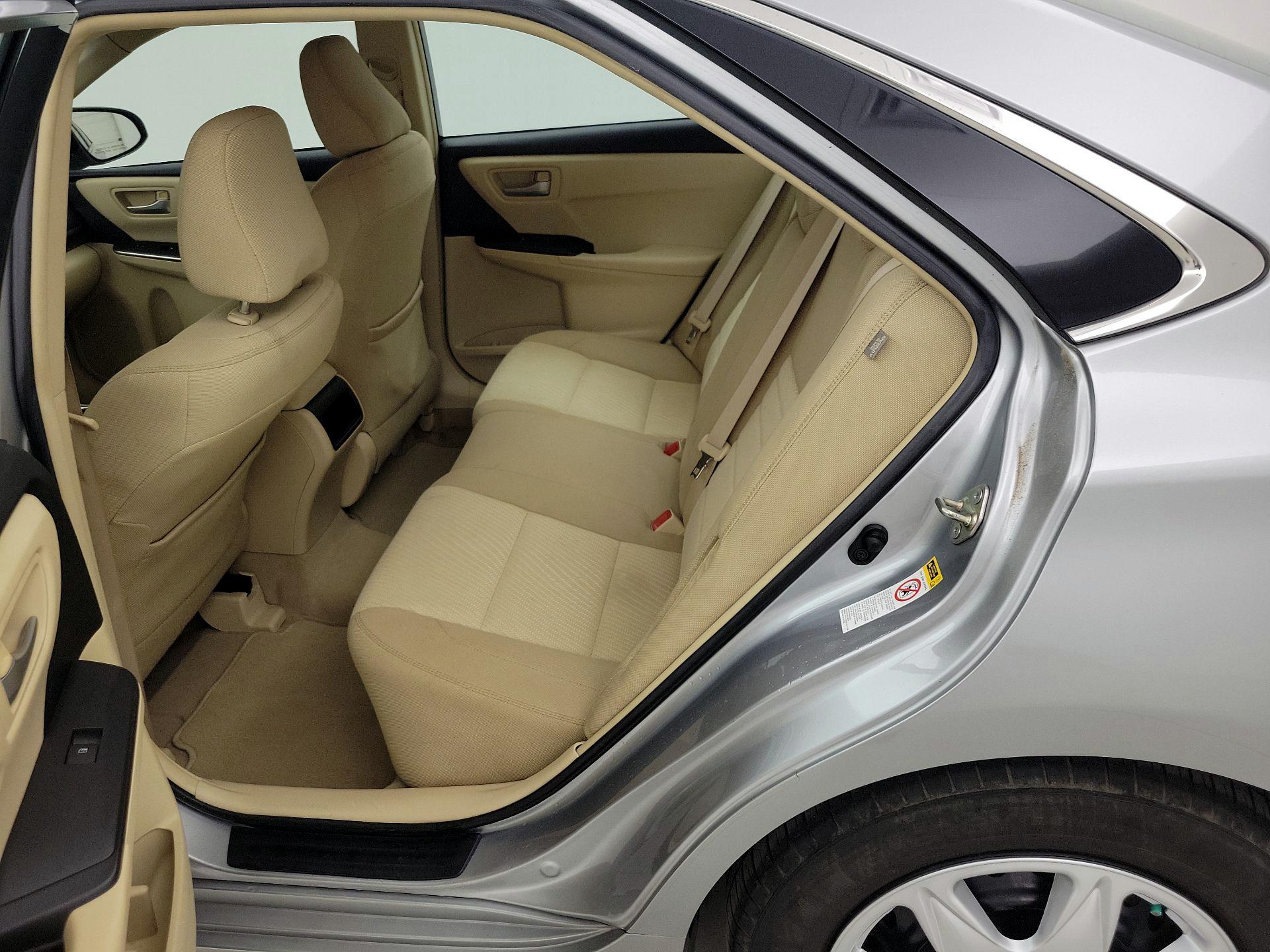 Thumbnail: 2015 Toyota Camry - 19
