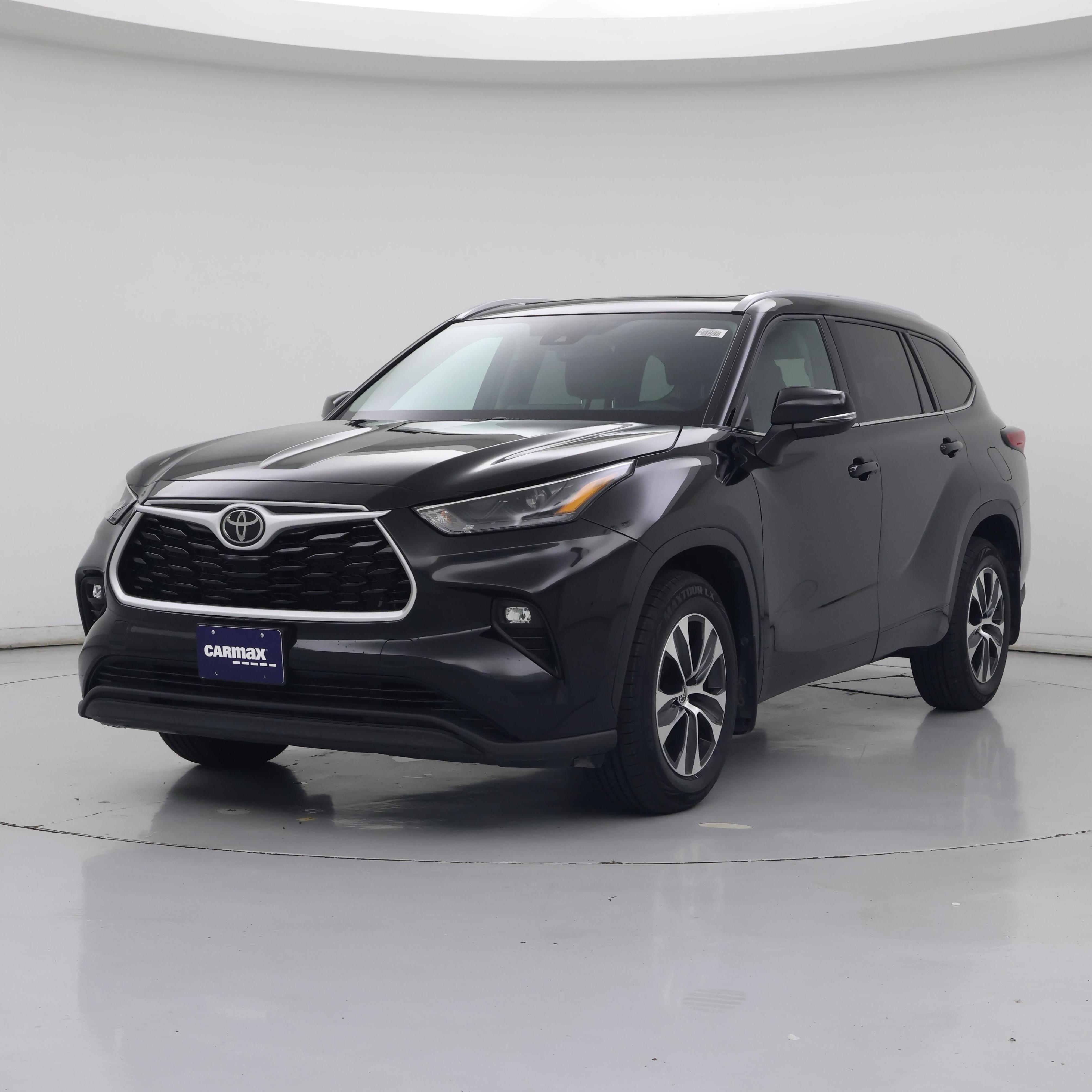 Thumbnail: 2022 Toyota Highlander - 4