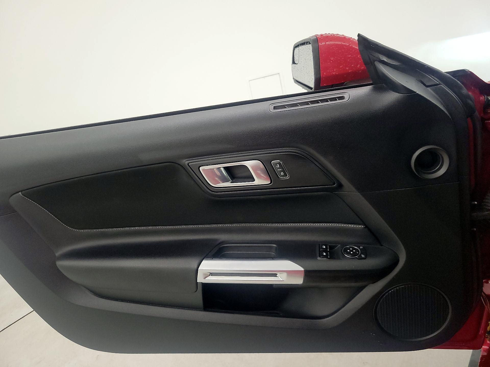 Thumbnail: 2020 Ford Mustang - 12