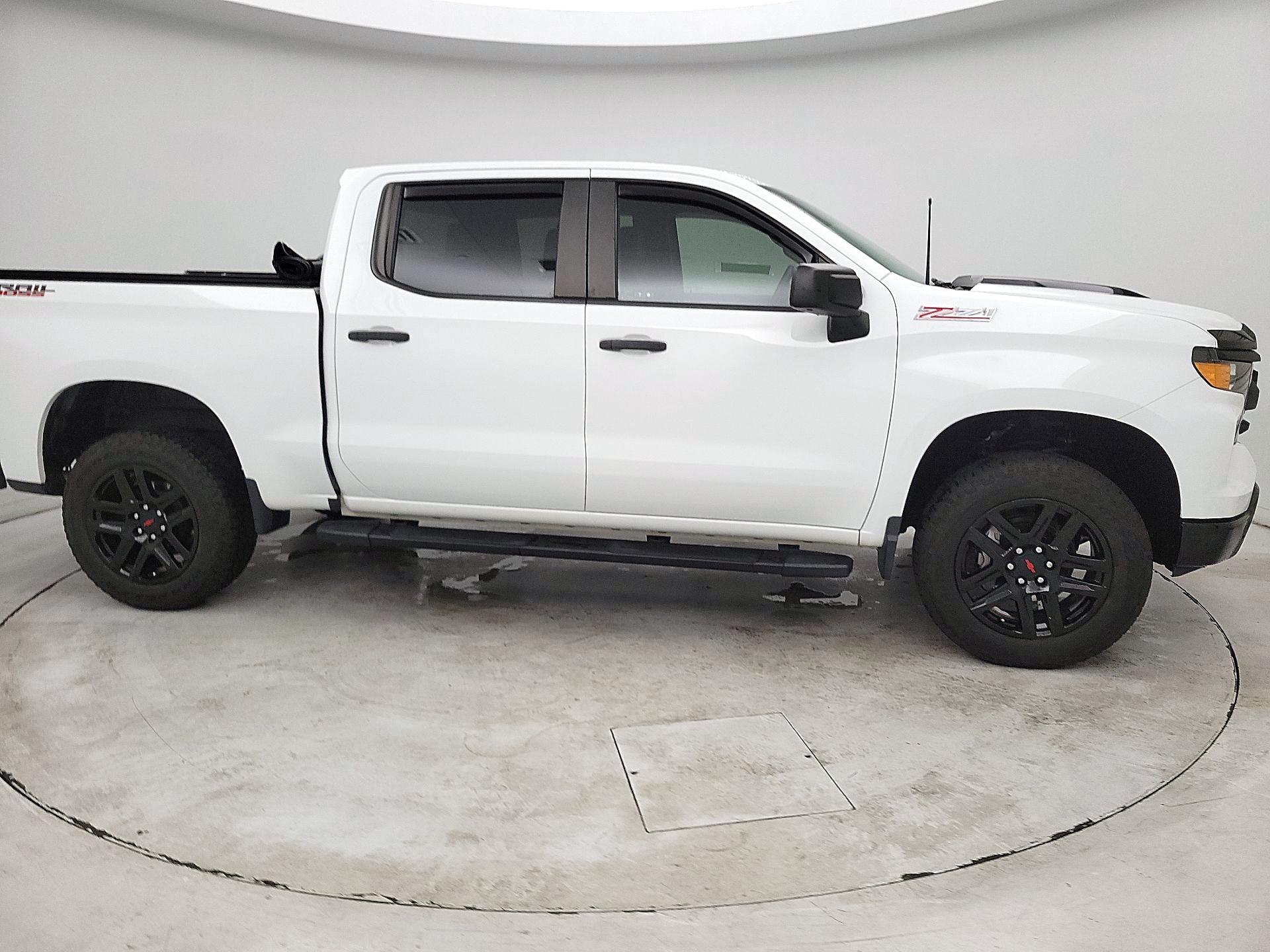 Thumbnail: 2023 Chevrolet Silverado 1500 - 4