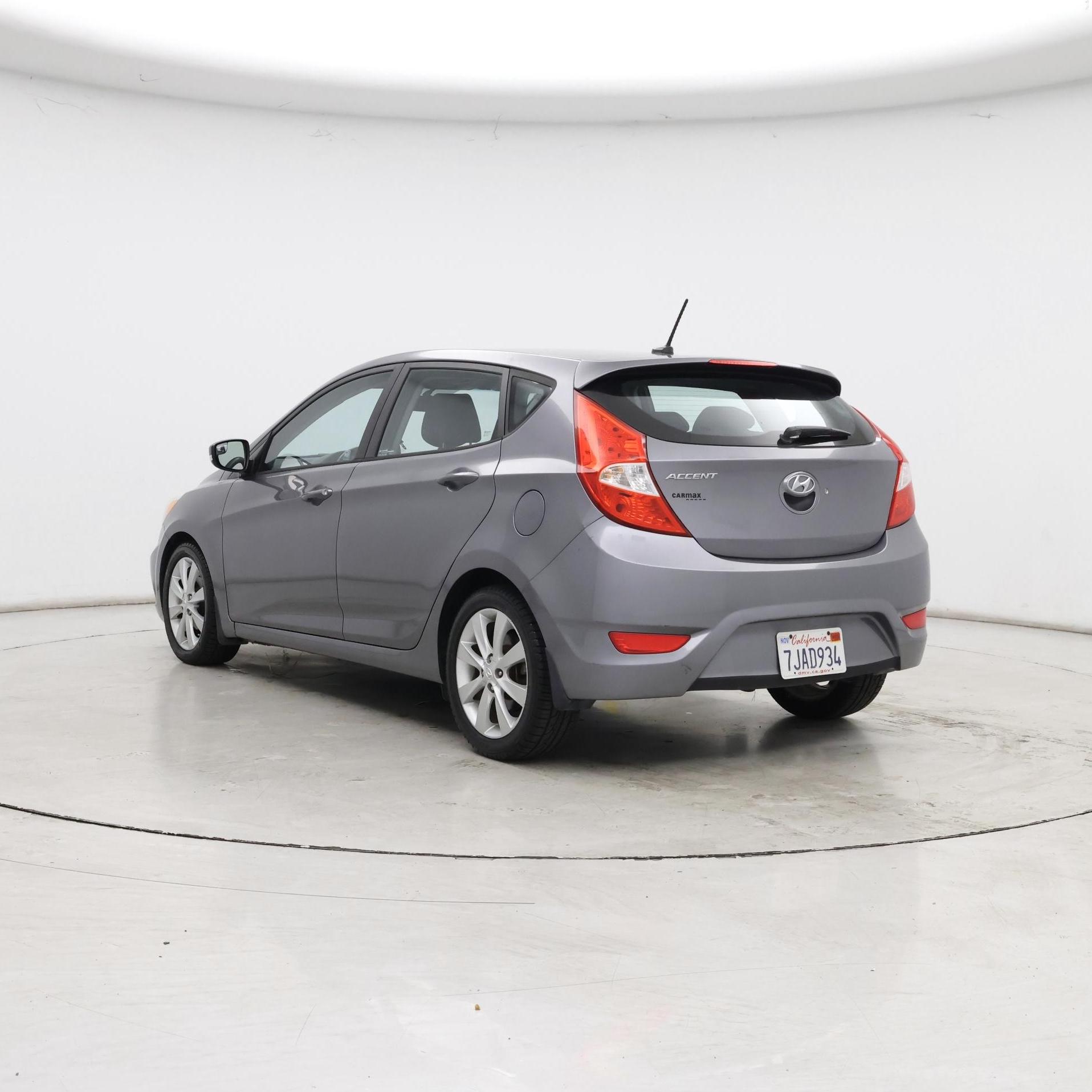 Thumbnail: 2014 Hyundai Accent - 2