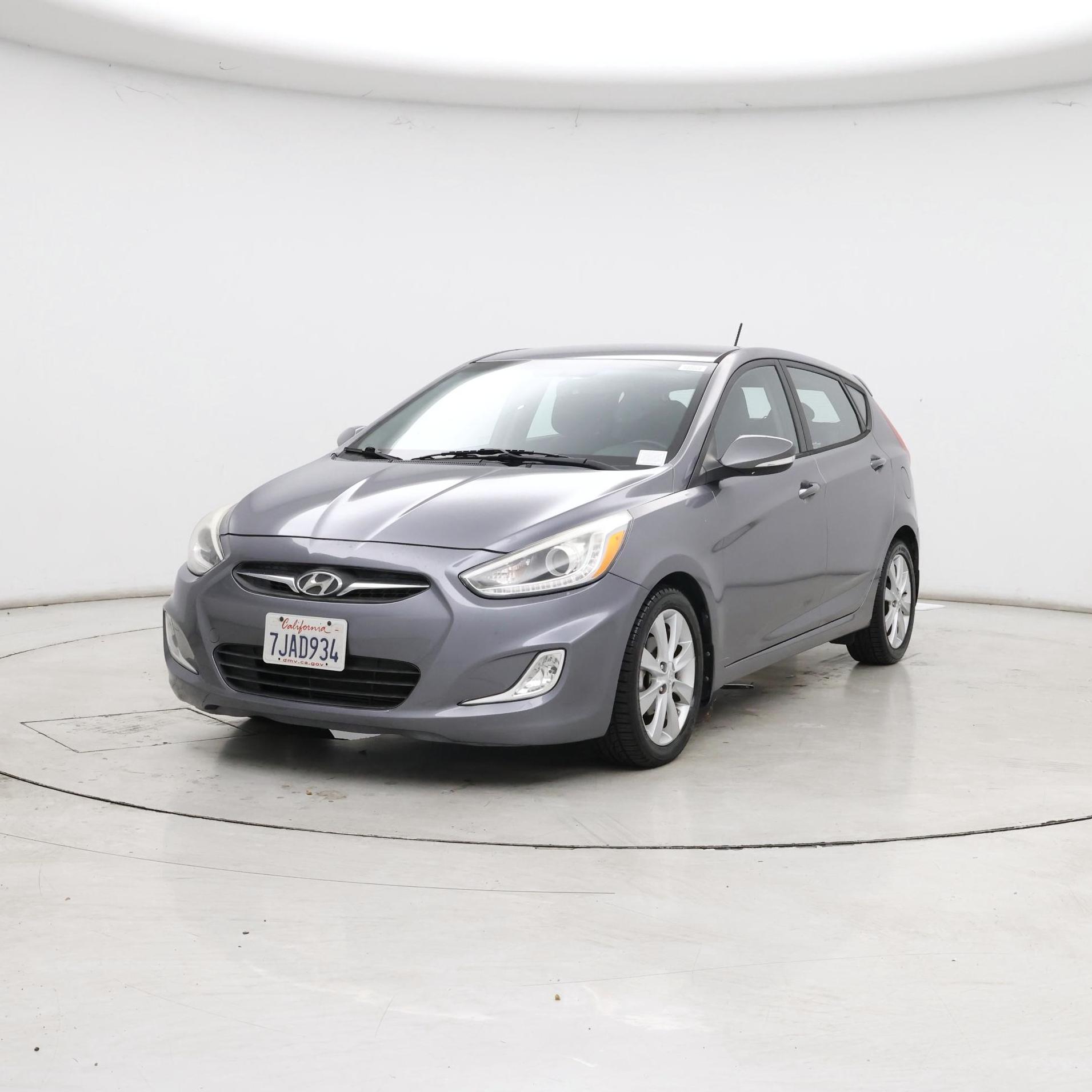 Thumbnail: 2014 Hyundai Accent - 4