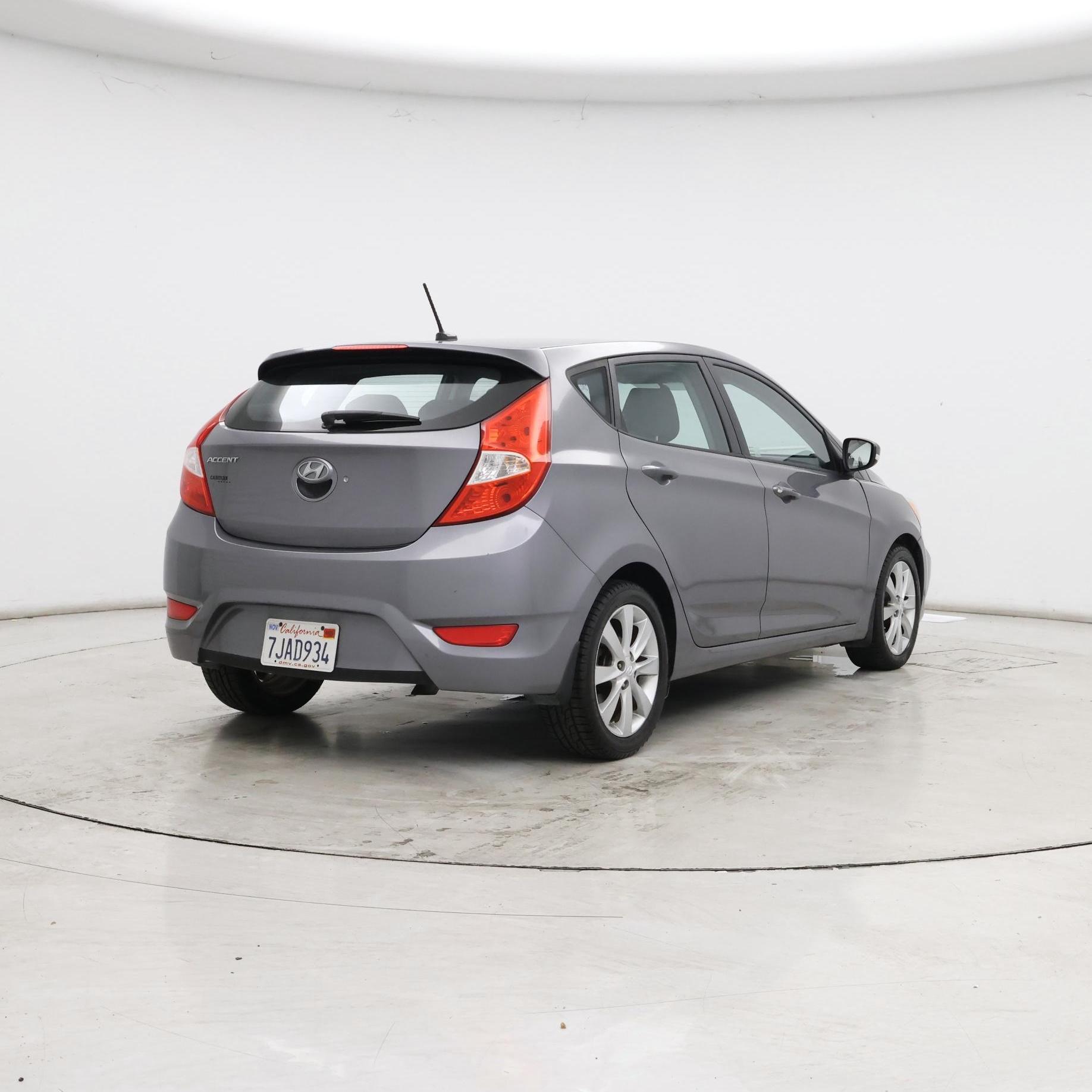 Thumbnail: 2014 Hyundai Accent - 8