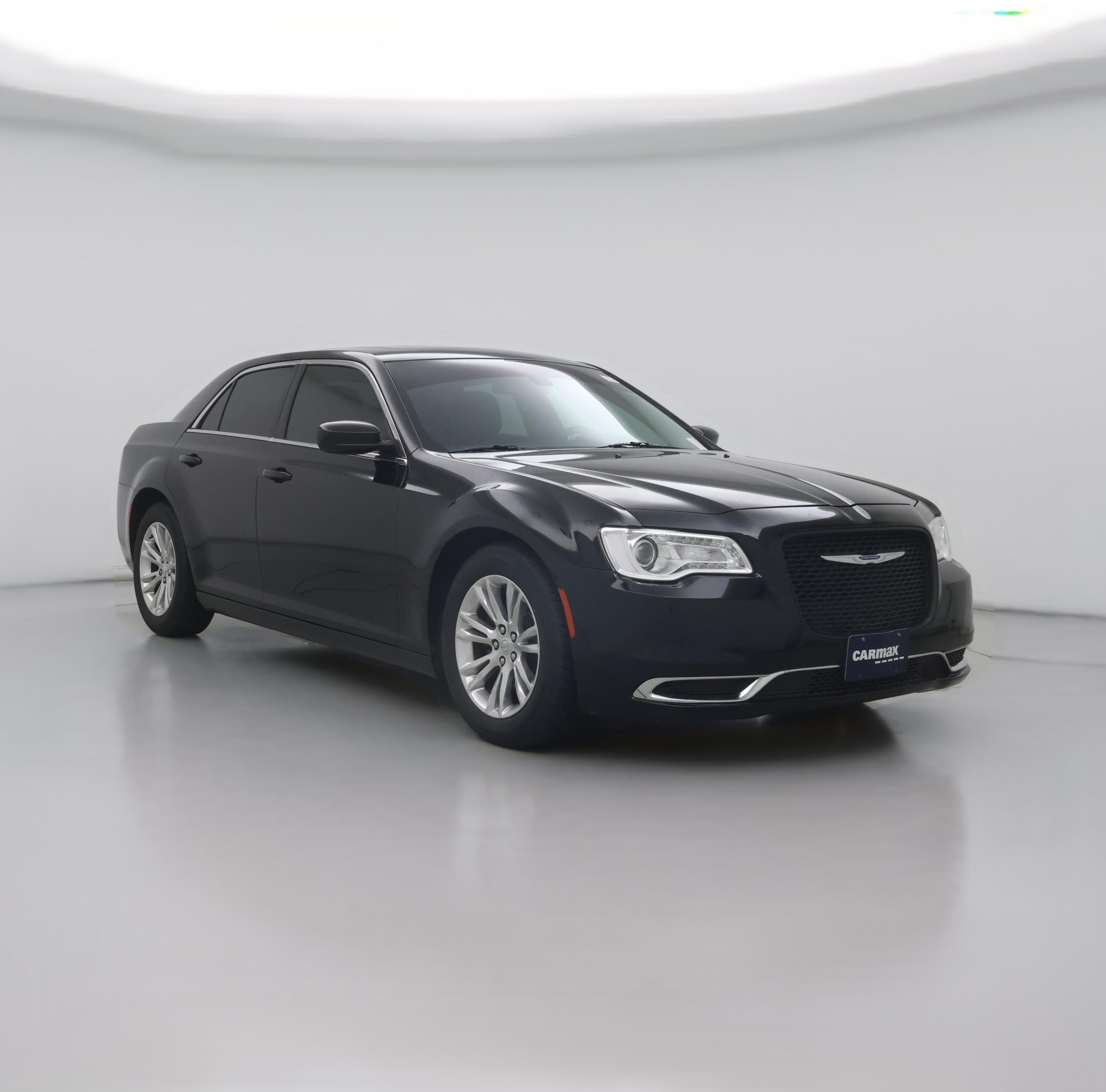 Thumbnail: 2017 Chrysler 300 - 1